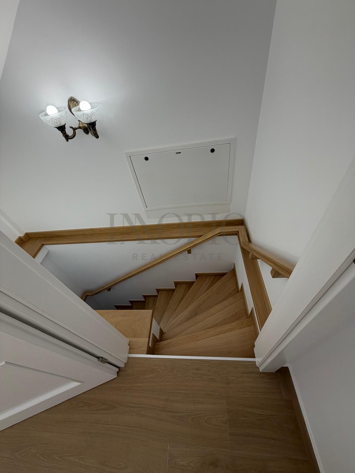 Casa/Vila 5 camere | Prima închiriere | 120 mp2 | Piața Victoriei — fotografia 11
