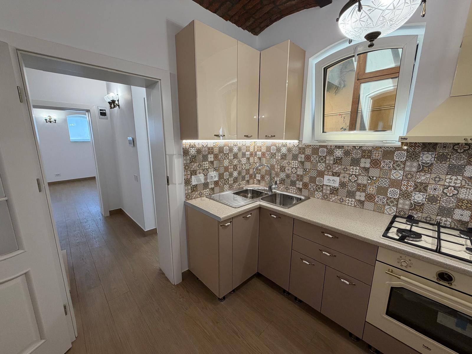 Casa/Vila 5 camere | Prima închiriere | 120 mp2 | Piața Victoriei — fotografia 6