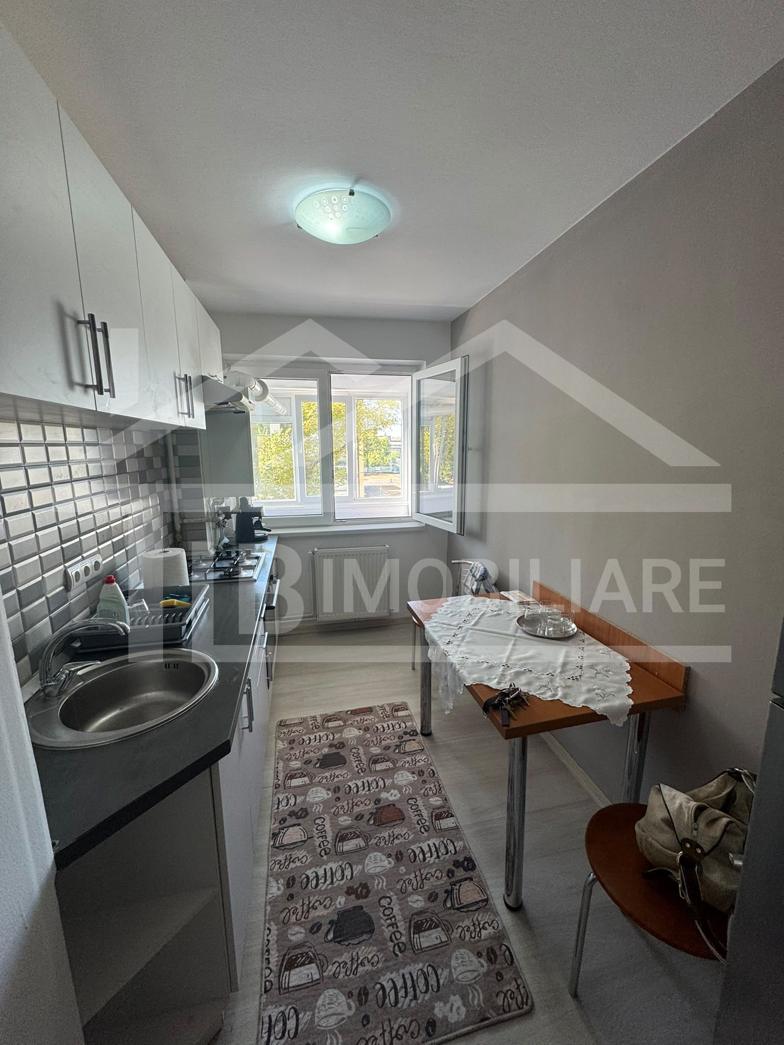 Apartament cu 2 camere, 50 mp, decomandat, Zona Aleea Carpati — fotografia 5