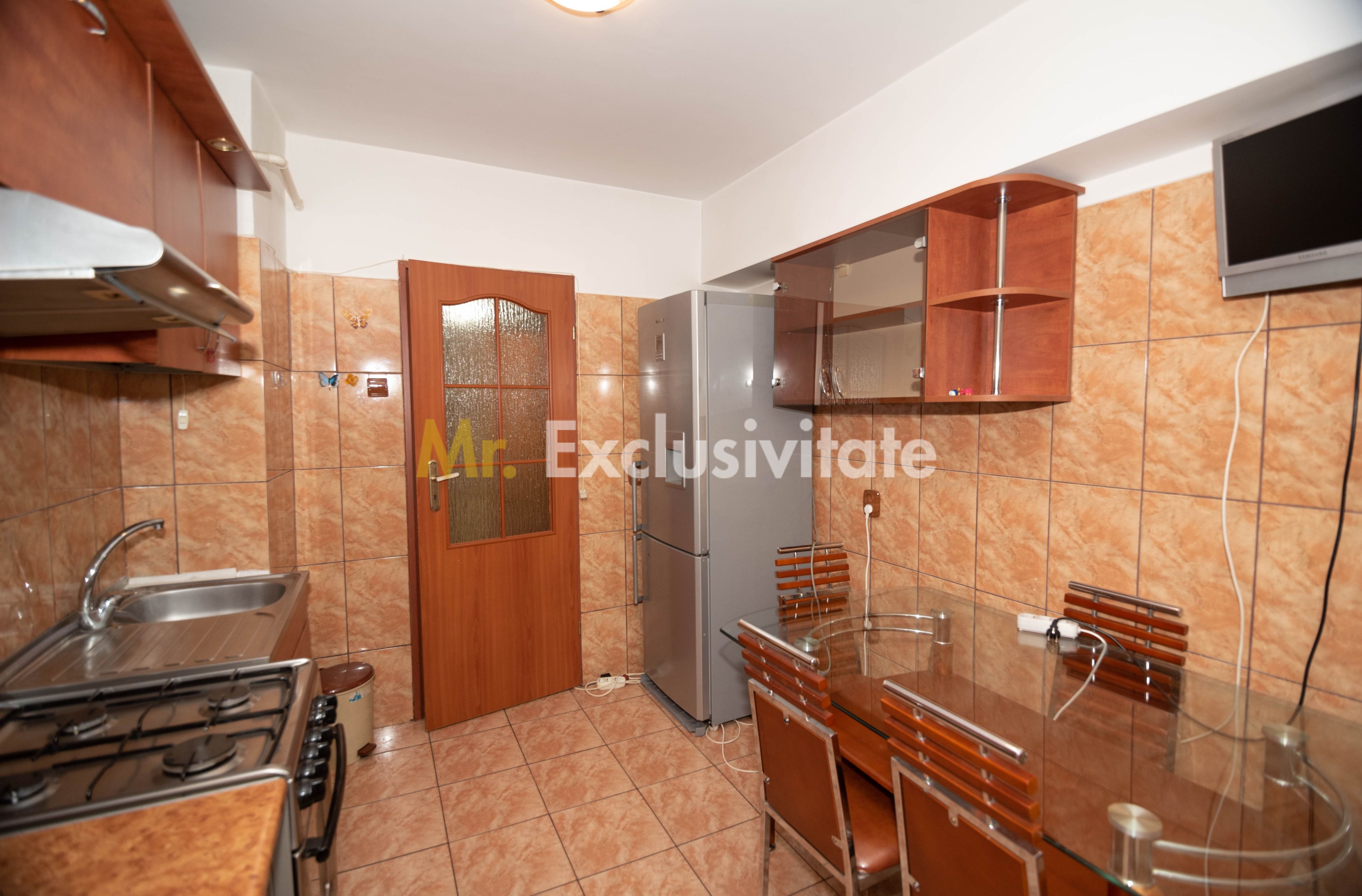 Apartament 3 camere decomandat – Cartier Prundu, Complexul 2 | Pitesti — fotografia 6