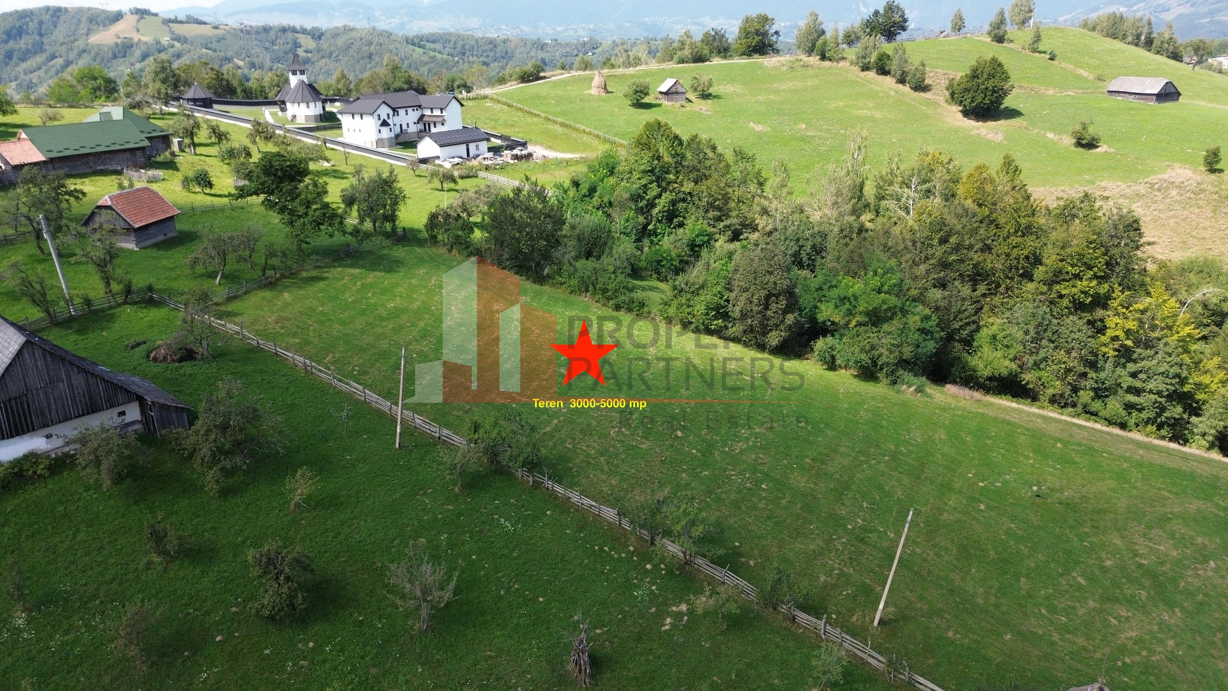 Teren intravilan 3.000–5.000 mp, priveliște panoramică – Bran–Șimon — fotografia 4