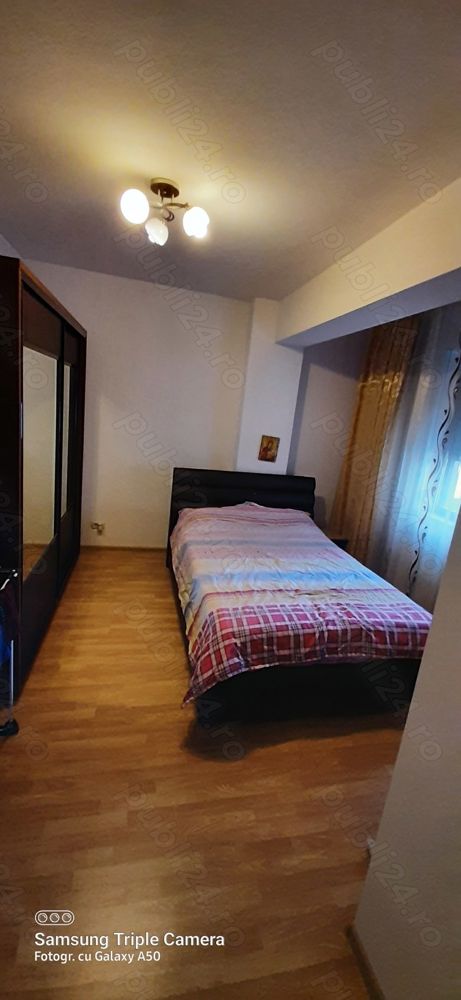inchiriez apartament 3 camere ,loc parcare — fotografia 6