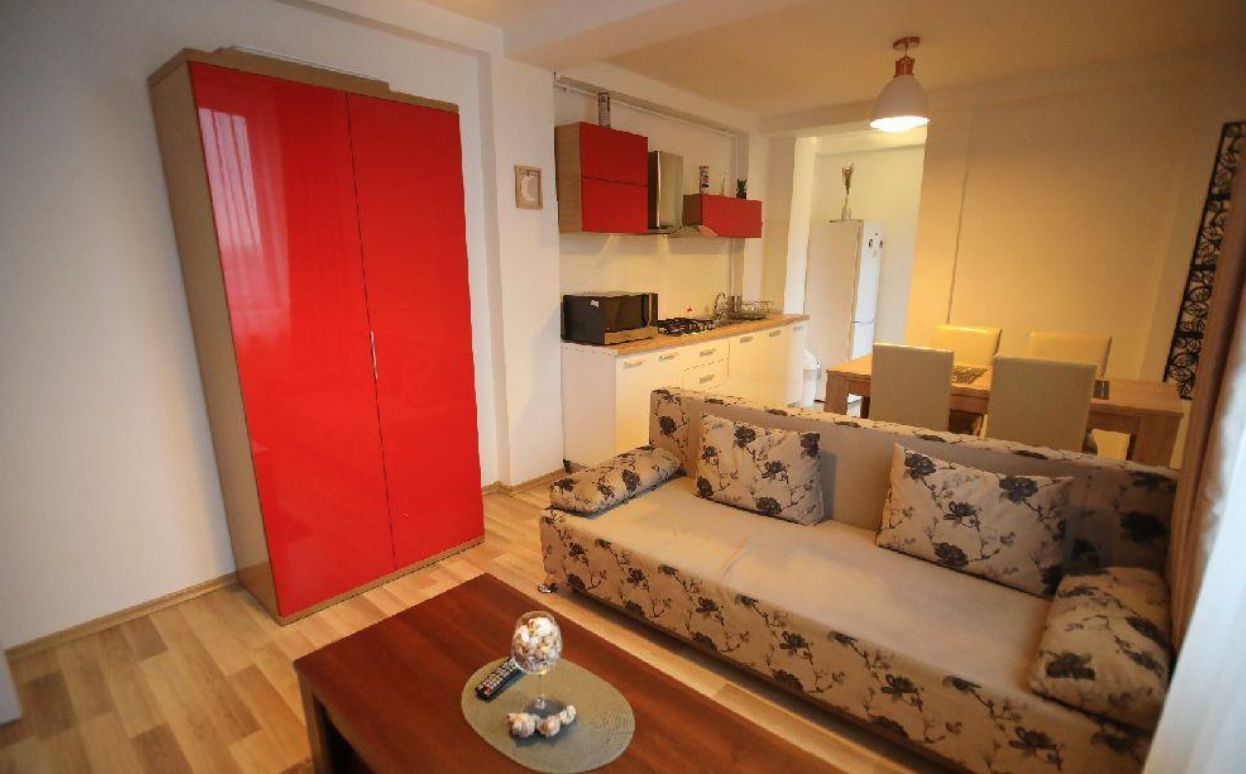 Apartament 2 cam. 45 mp utili et. 4/5 An 2017 Mamaia nord aproape de  plaja — fotografia 3