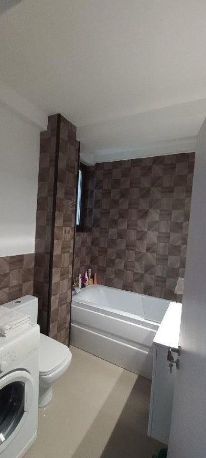 Apartament 2 cam. 45 mp utili et. 4/5 An 2017 Mamaia nord aproape de  plaja — fotografia 6