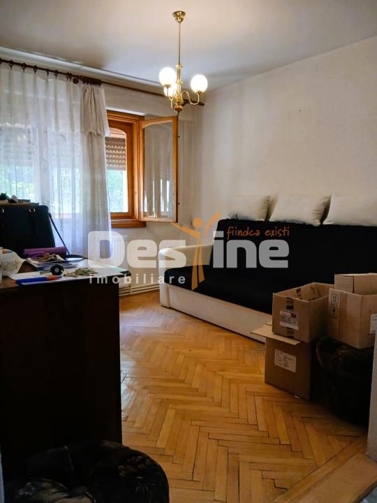 Apartament de vanzare zona centrala etaj 2/8 cu lift — fotografia 3
