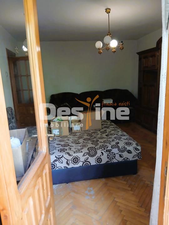 Apartament de vanzare zona centrala etaj 2/8 cu lift — fotografia 4