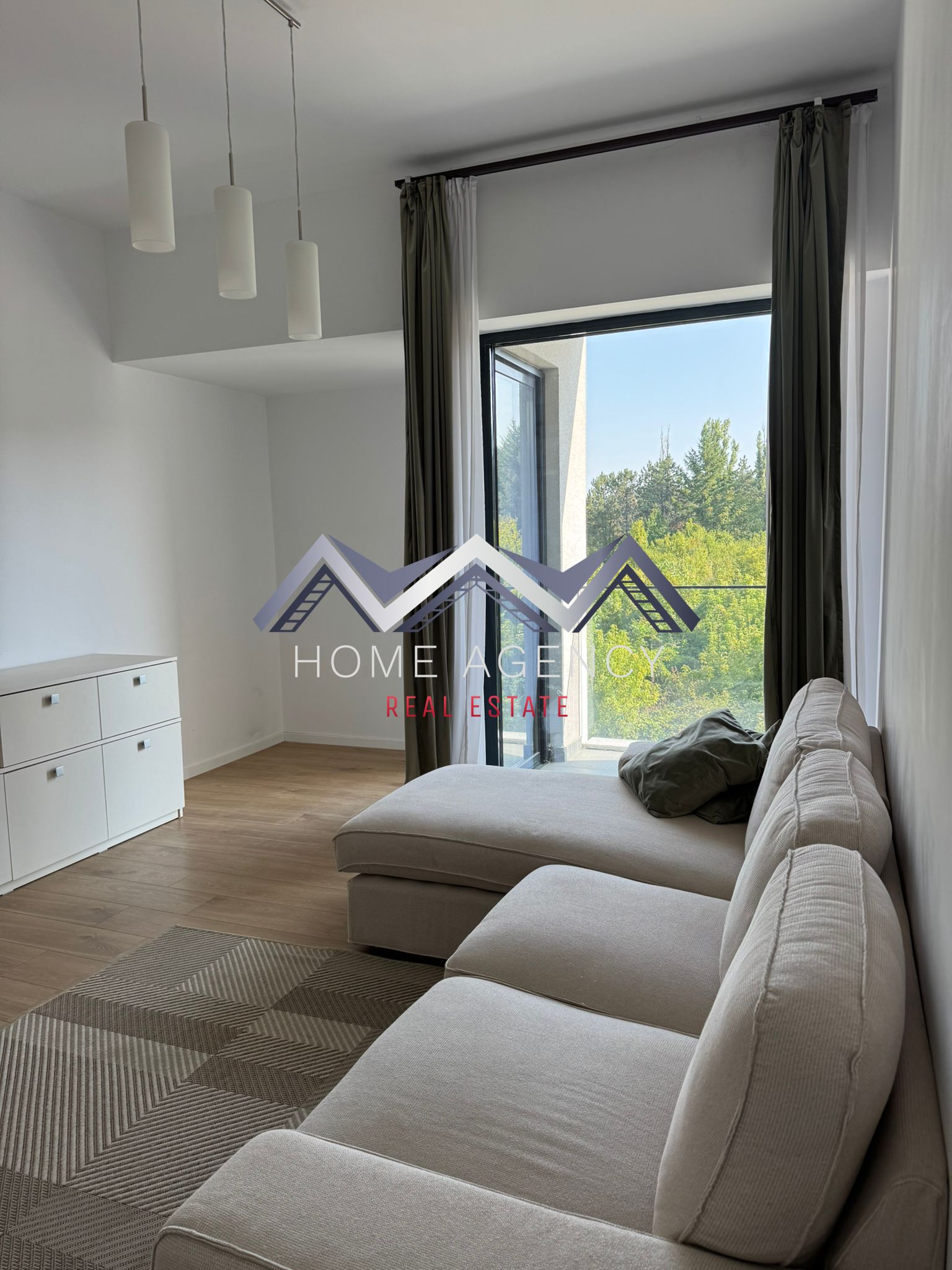 Apartament premium de 3 camere disponibil pentru închiriere în zona Băneasa — fotografia 2
