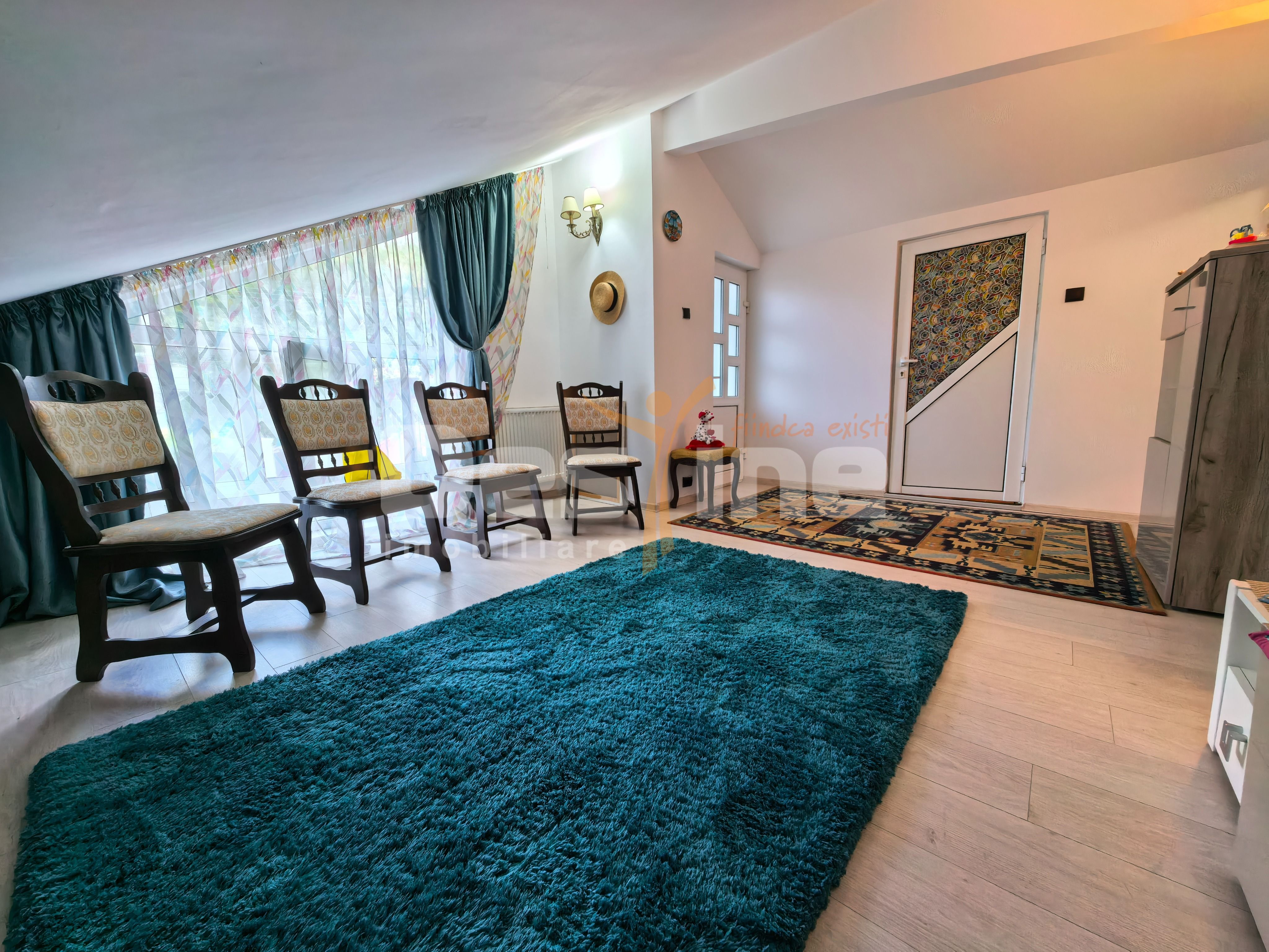 Casă cu 5 camere P+M 110 mp + 500 mp teren, mobilată — fotografia 11