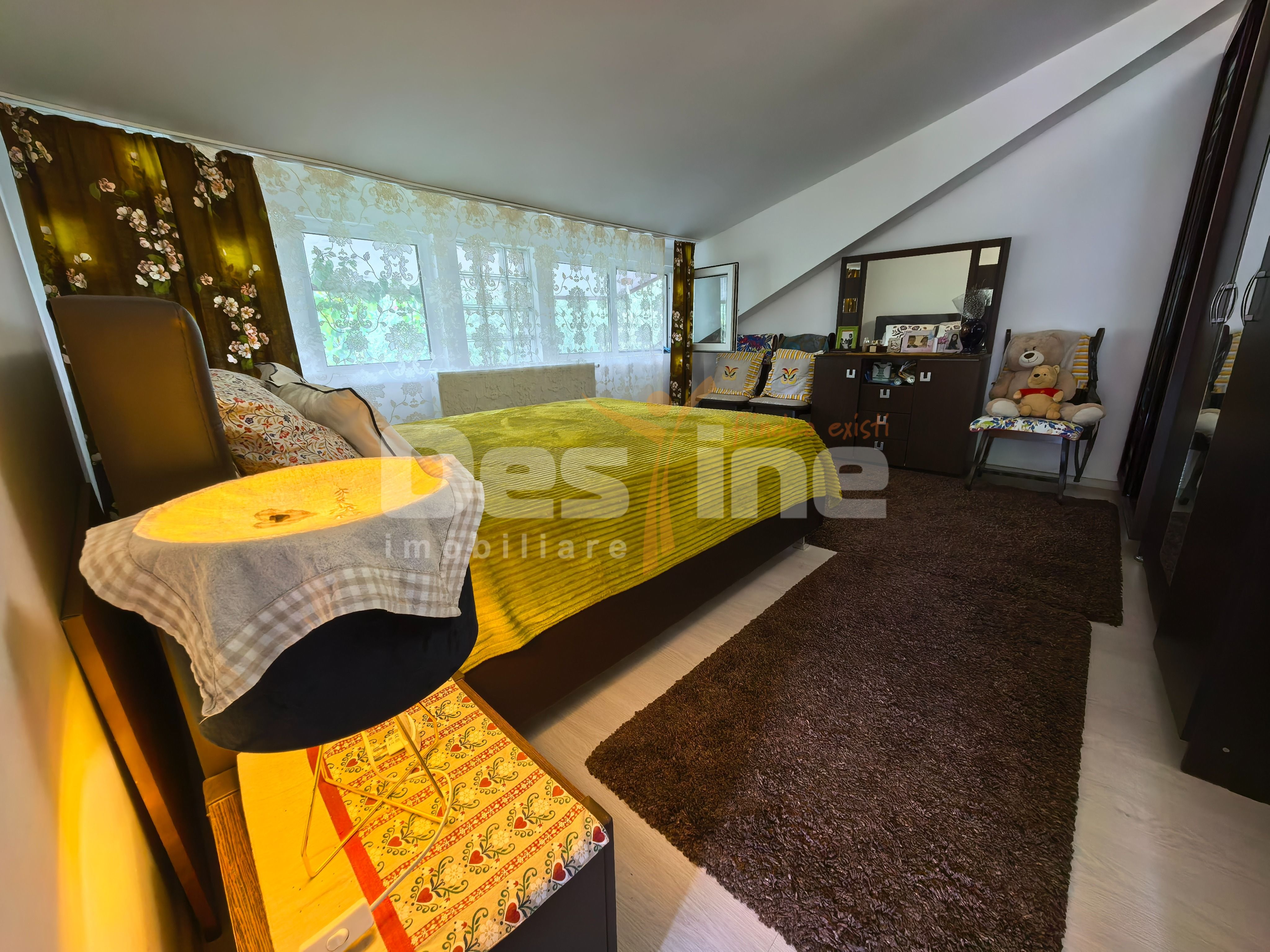 Casă cu 5 camere P+M 110 mp + 500 mp teren, mobilată — fotografia 14