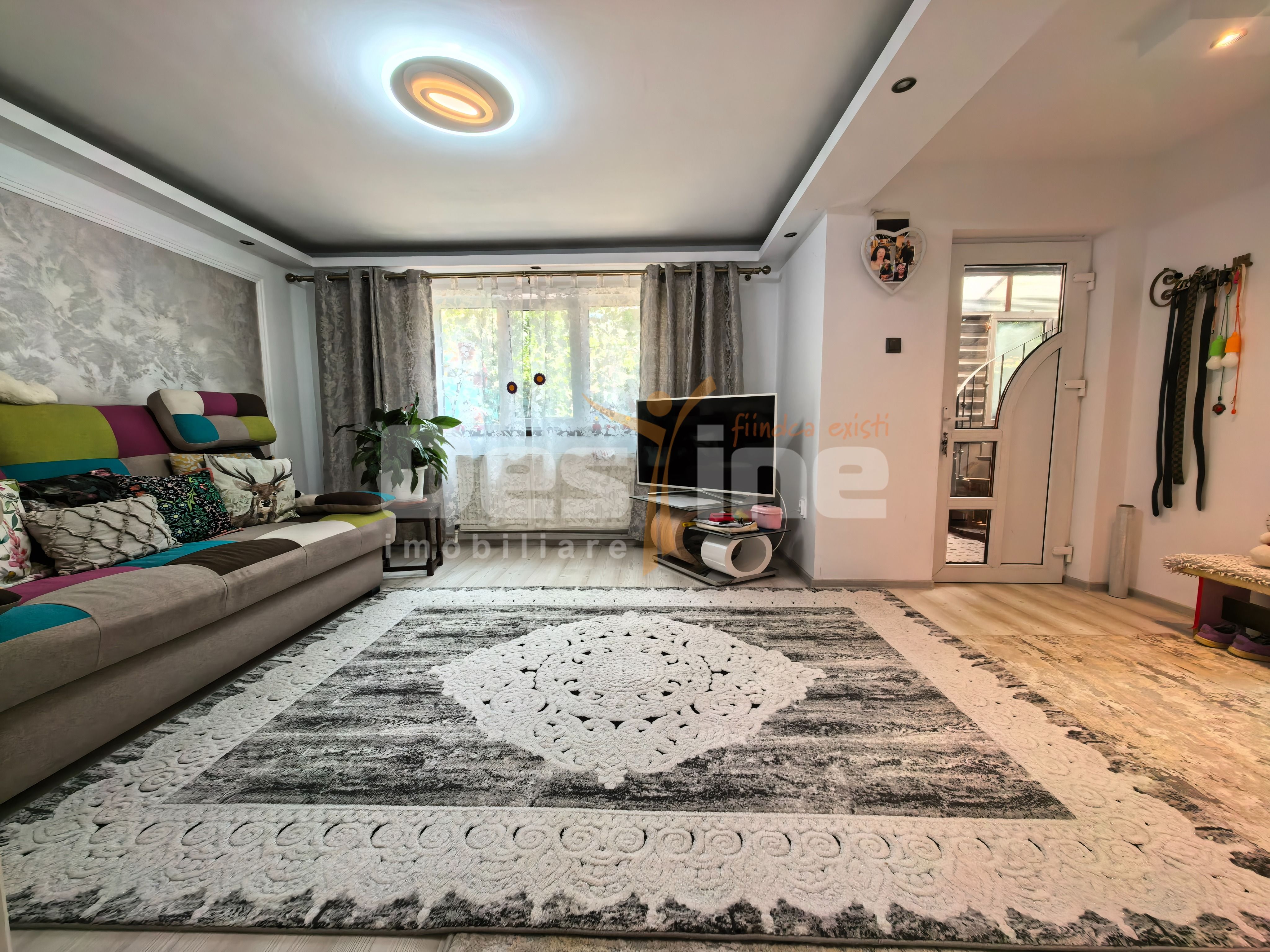 Casă cu 5 camere P+M 110 mp + 500 mp teren, mobilată — fotografia 4