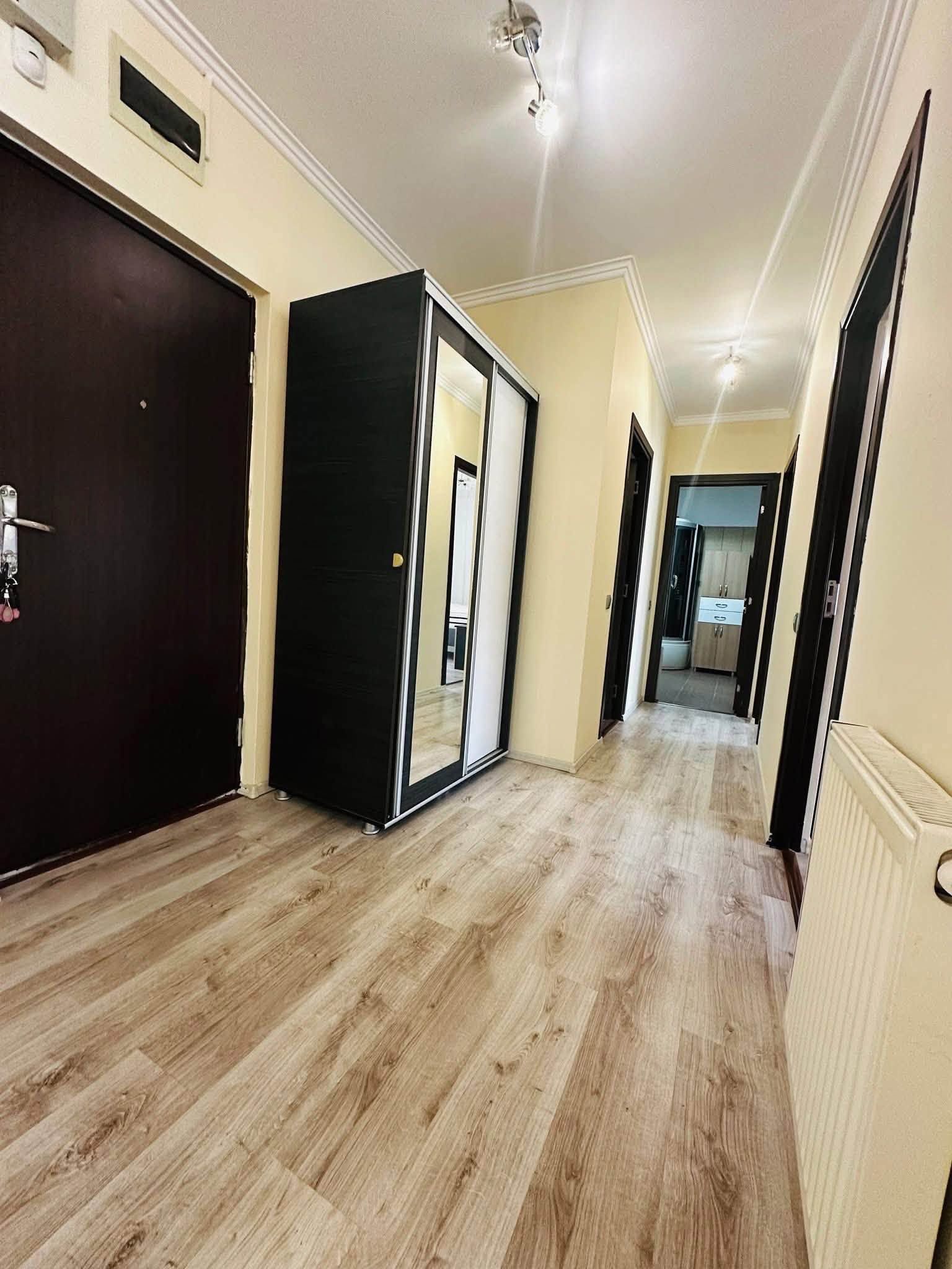 Apart. 3 camere, Ared R 18 pe str. Tudor Vladimirescu - Oradea — fotografia 7