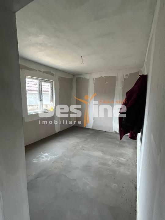 Casă nouă cu mansardă, 4 dormitoare, la cheie – 160 mp construiți — fotografia 2