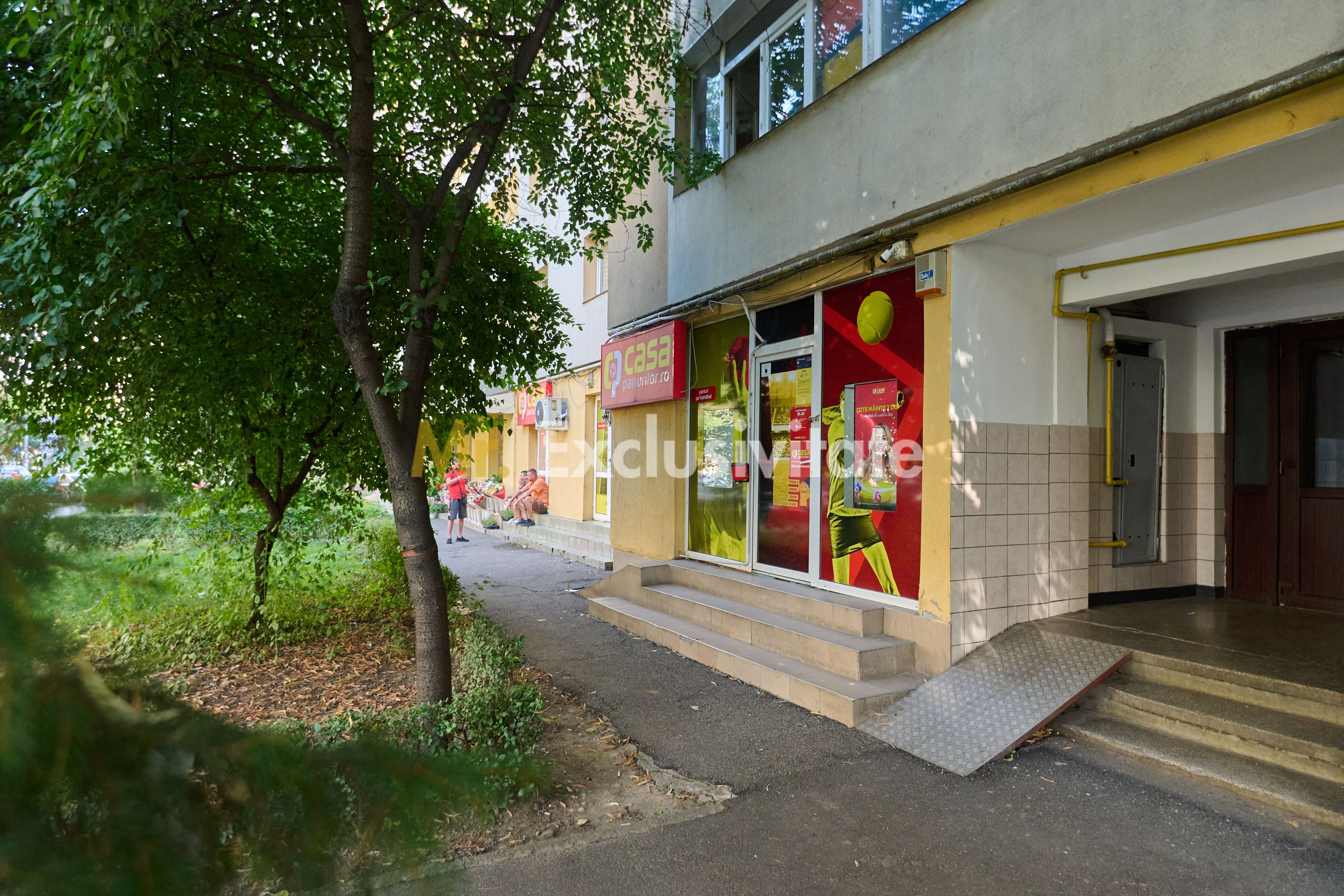 Spațiu Comercial Stradal Open Space,Trafic Intens| Vizibilitate Mare — fotografia 13