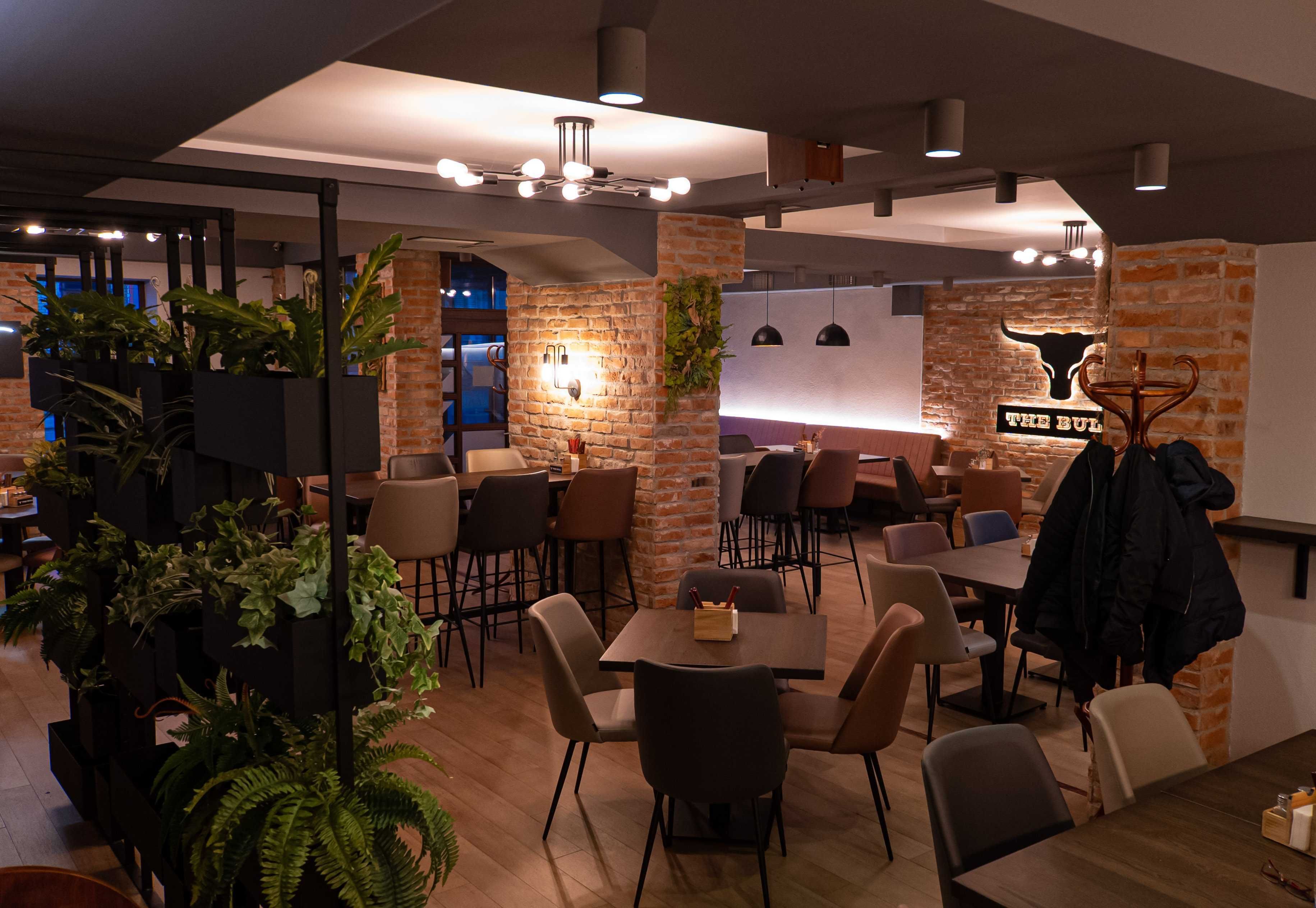 Spațiu comercial. Restaurant/Pizzerie/Pub — fotografia 3