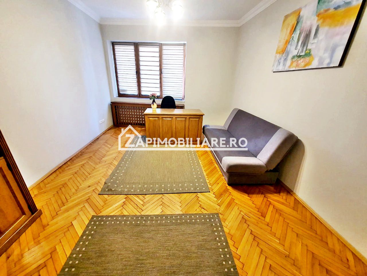 Spatiu de birouri 4 camere, zona Tribunal,100 mp — fotografia 4