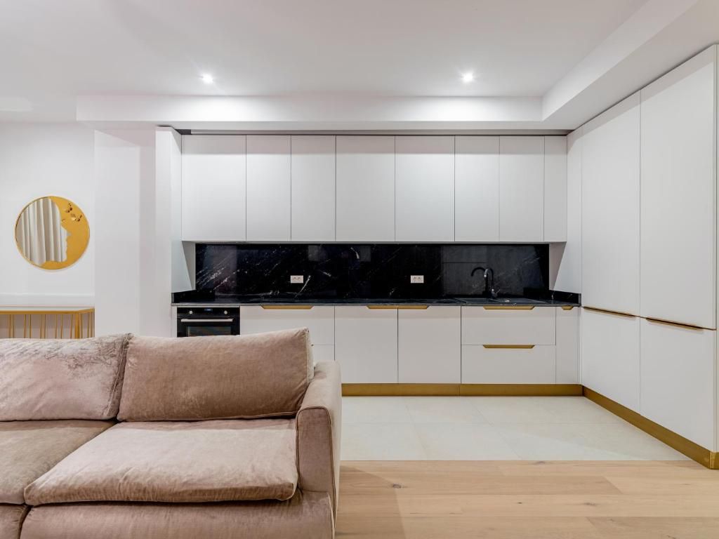 Rental 1 bedroom apartment | Herastrau | Own garden | 2 parking spaces — fotografia 3
