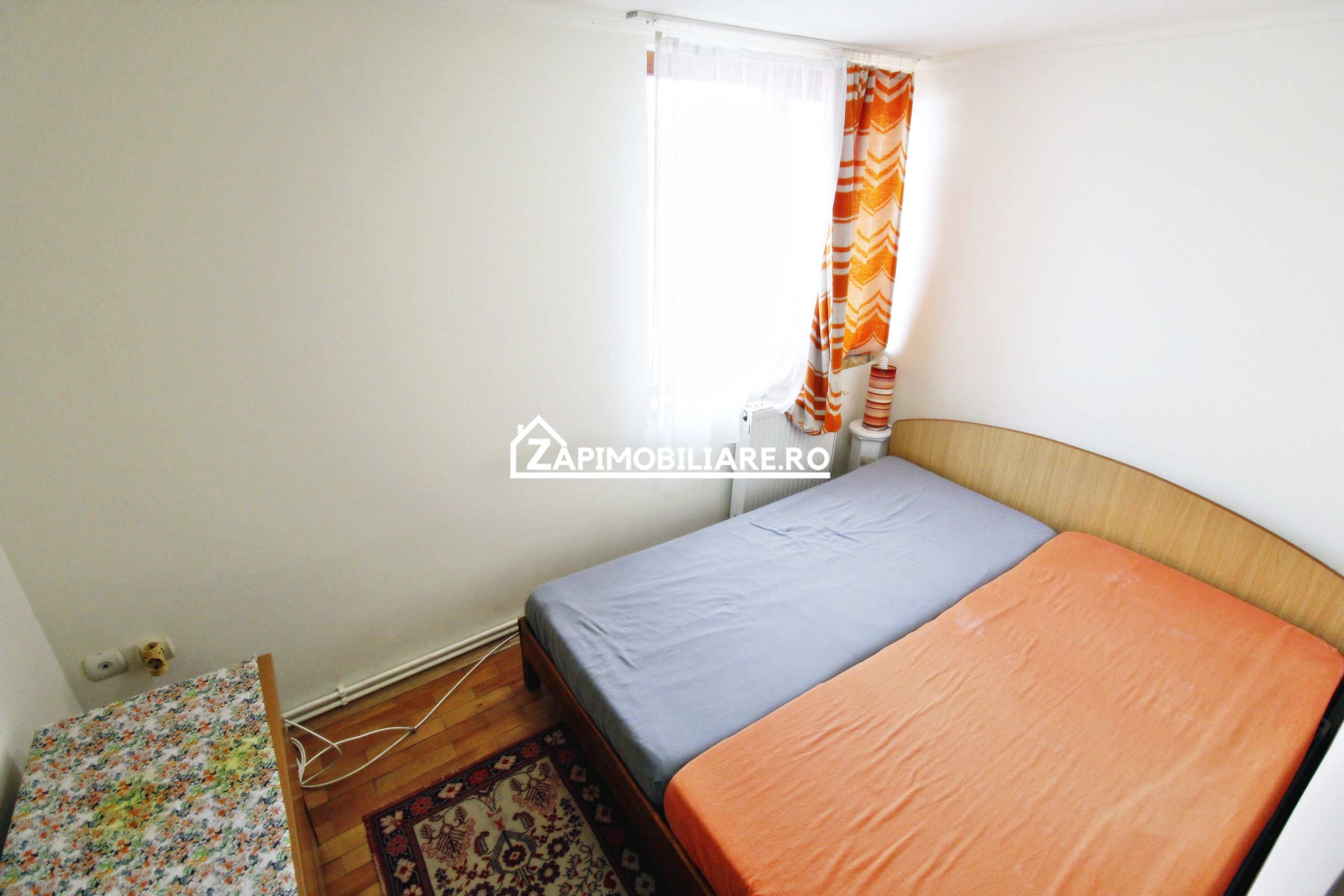 Central - Casa + Spatiu comercial stradal - Strada Predeal — fotografia 17