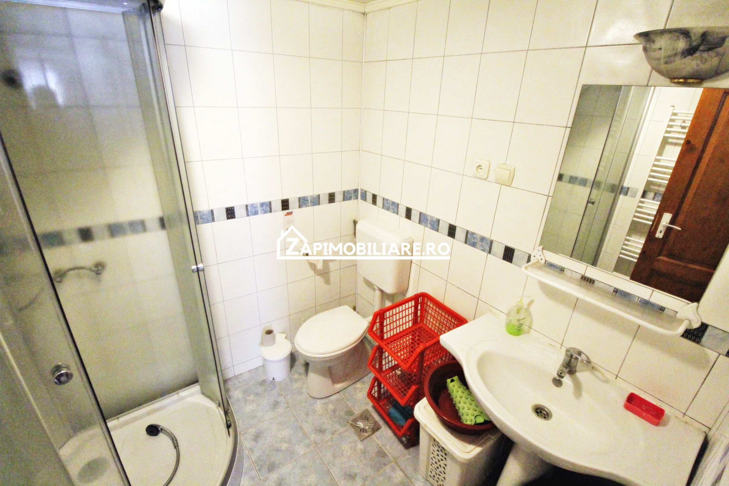 Central - Casa + Spatiu comercial stradal - Strada Predeal — fotografia 6