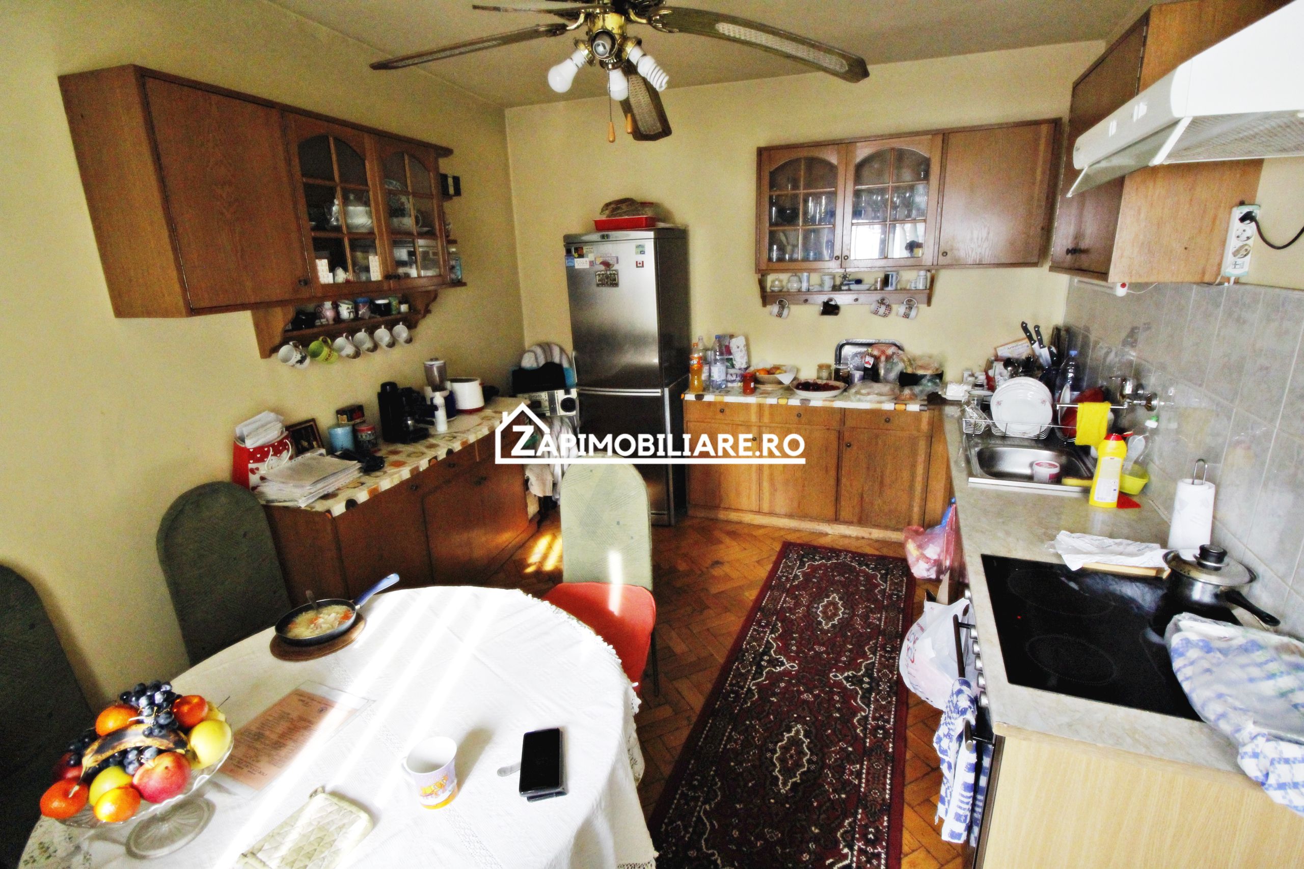 Central - Casa + Spatiu comercial stradal - Strada Predeal — fotografia 7