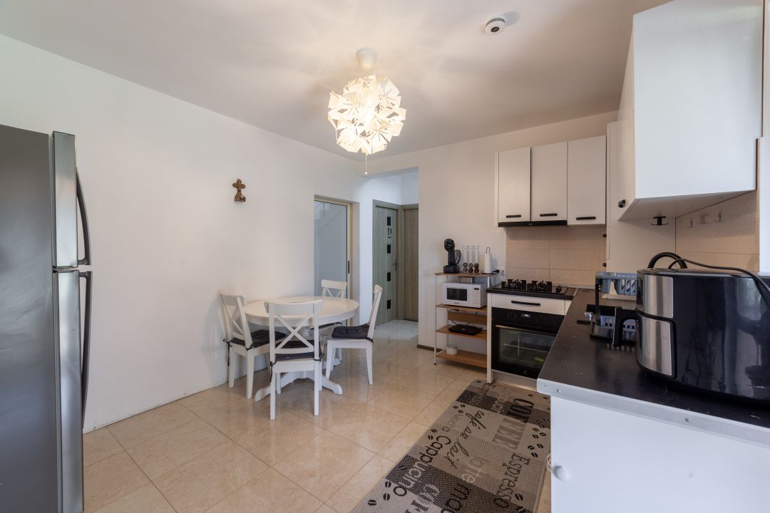 Casa Duplex la 5 pași de Pitești in Mosoaia! — fotografia 12