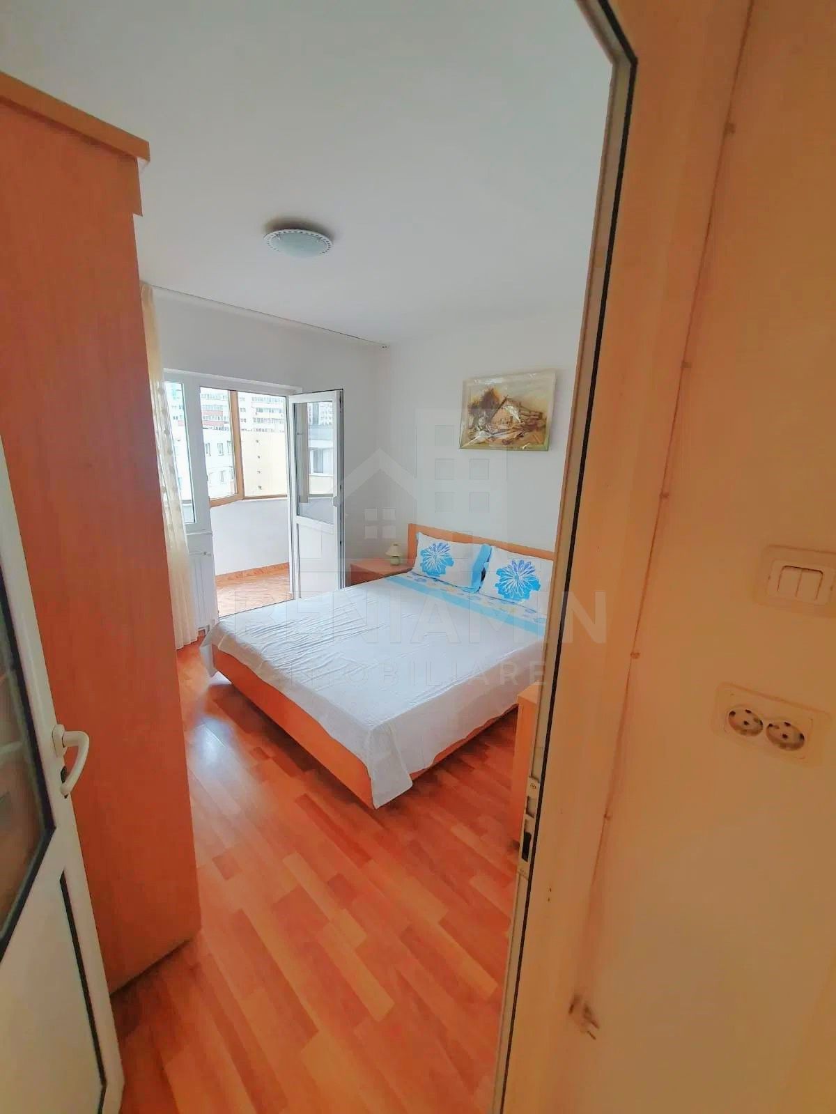 Apartament 2 camere-Decomandat-Spitalul Judetean-69mp-Spatios-Luminos — fotografia 7