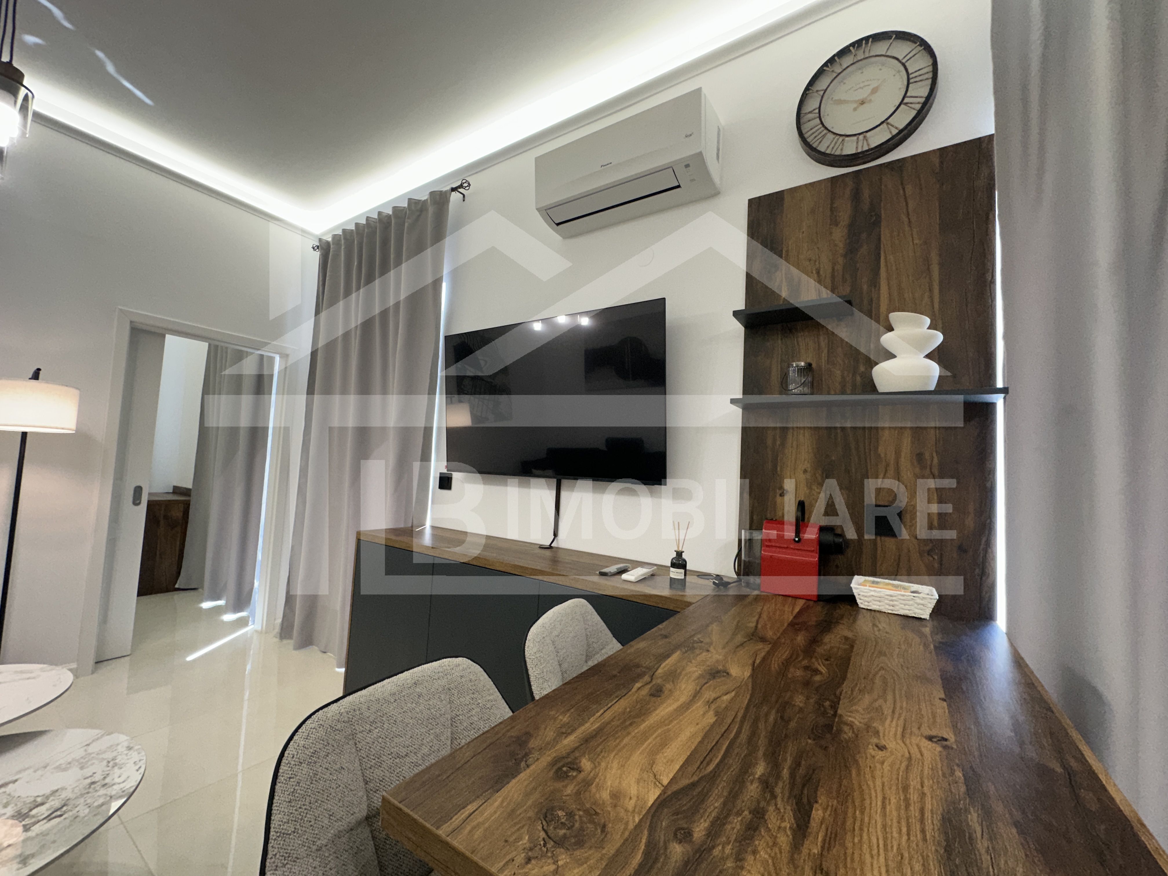 Apartament cu 2 camere, 52mp, terasa 20mp, parcare, lux, Zona Vivat Residence — fotografia 5