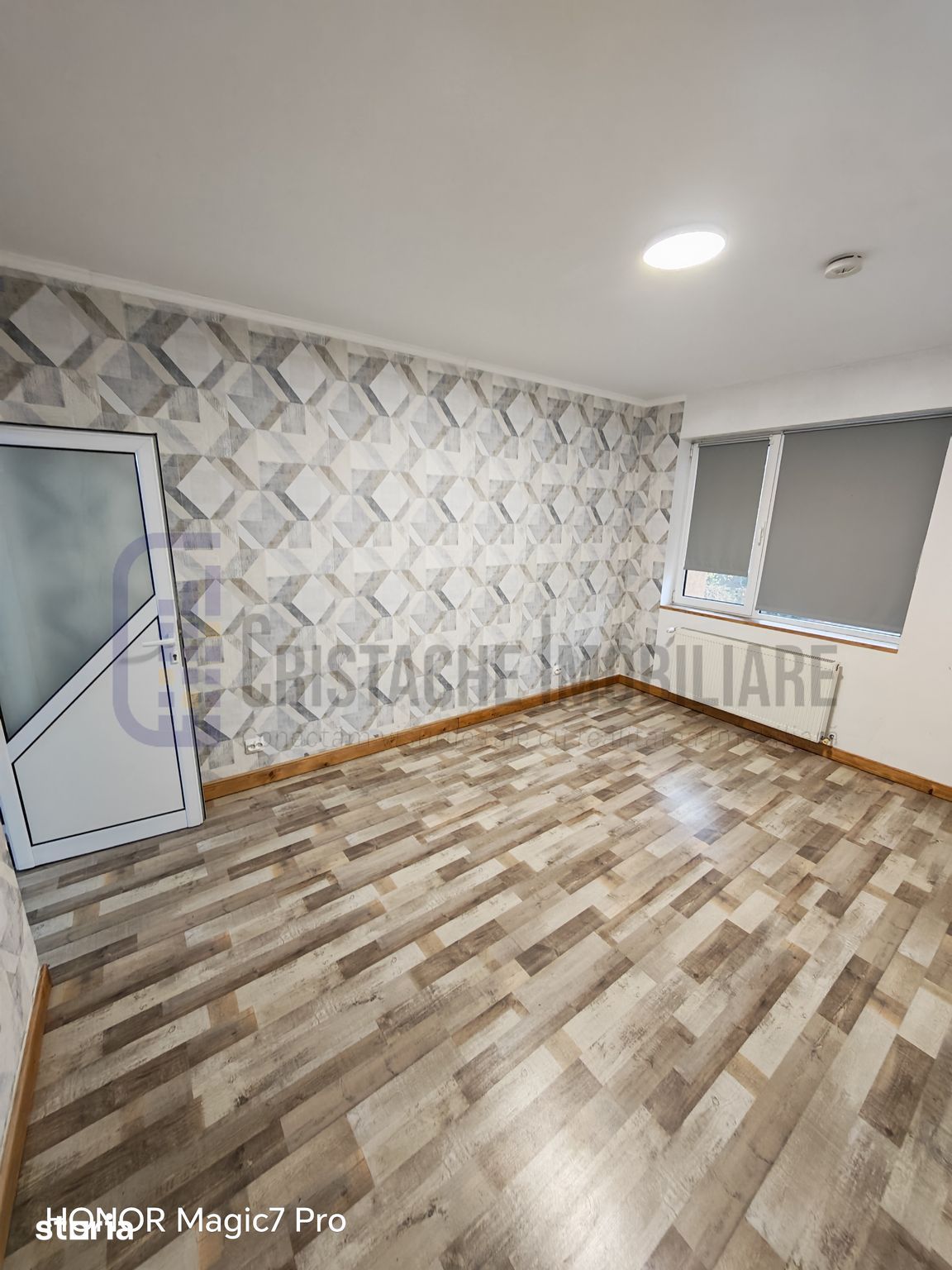 Vilă Cartierul Vitan / destinatie birouri sau activitati comerciale — fotografia 6