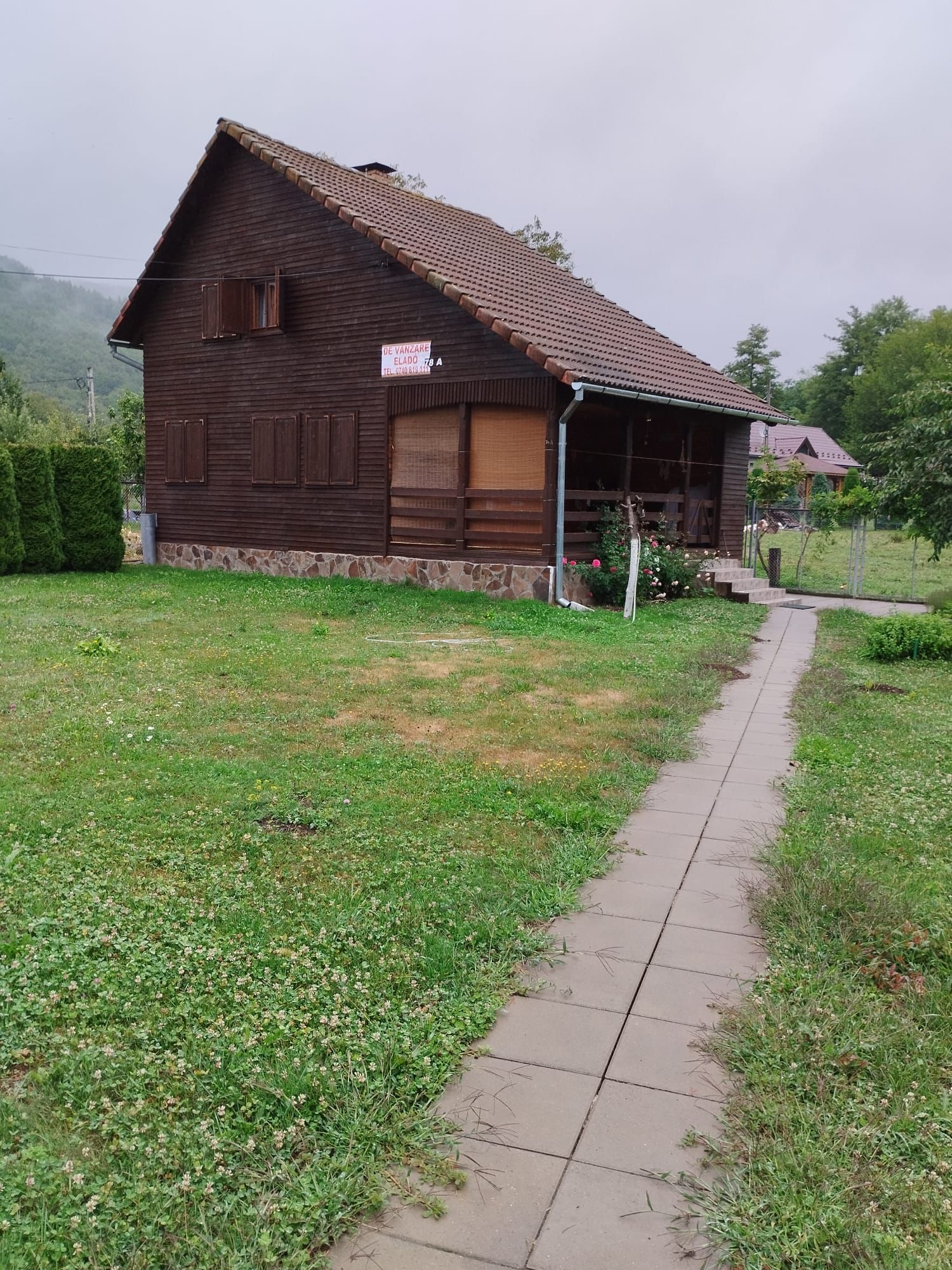 Casa 3 camere,100 mp, 565mp teren,1 baie,1 garaj 0% comision