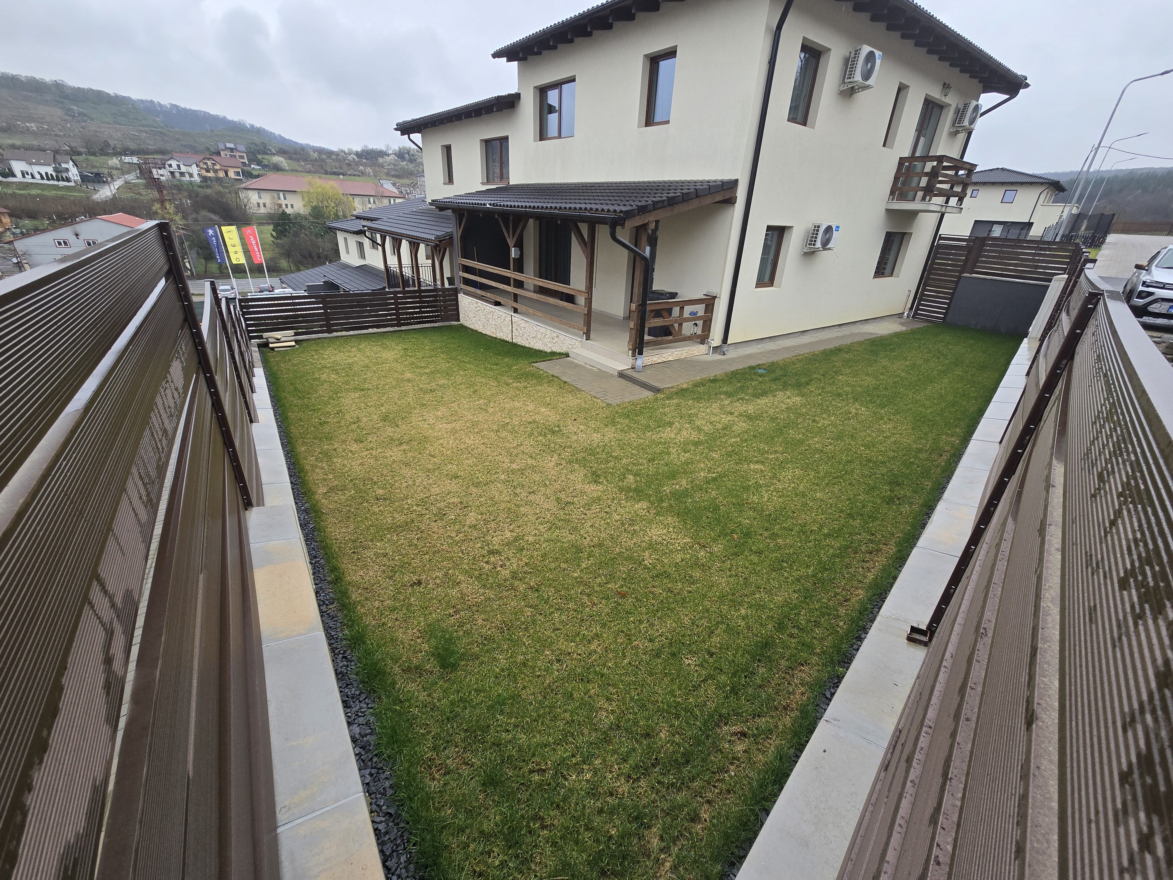 Casa Lux 4 camere, 3 băi, 112mp, 282 mp teren, 0% comision — fotografia 15