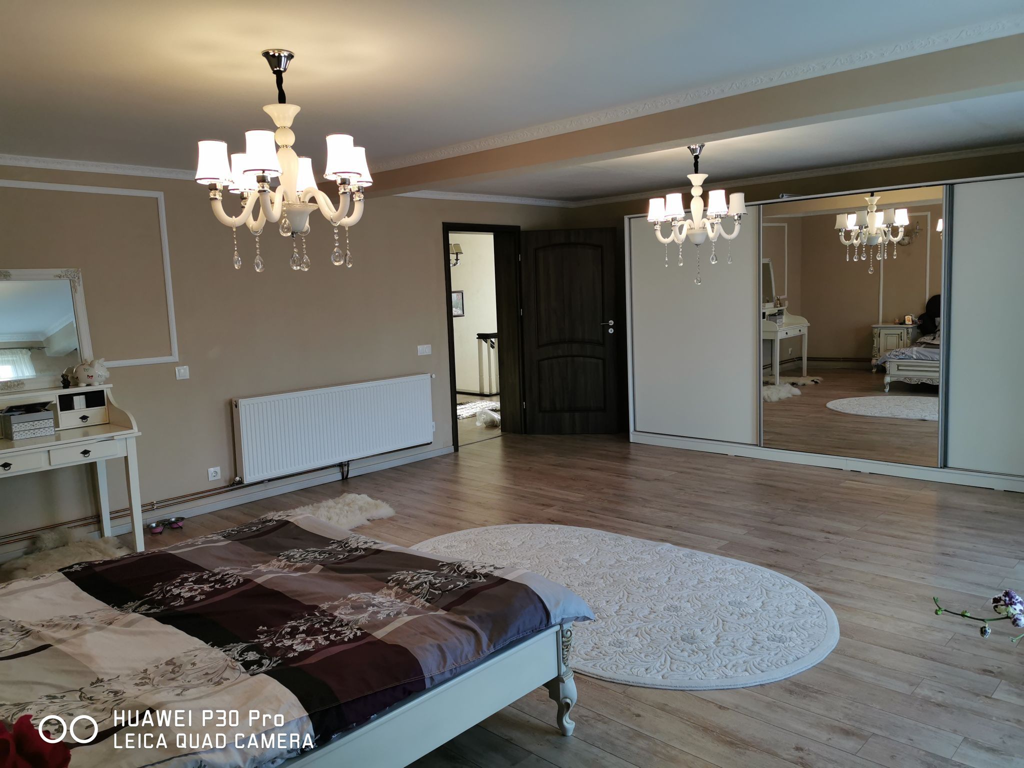 Ag EUROPA vinde casa NOUA 350mp în Odoreu cu 6 cam teren 9ari. — fotografia 3
