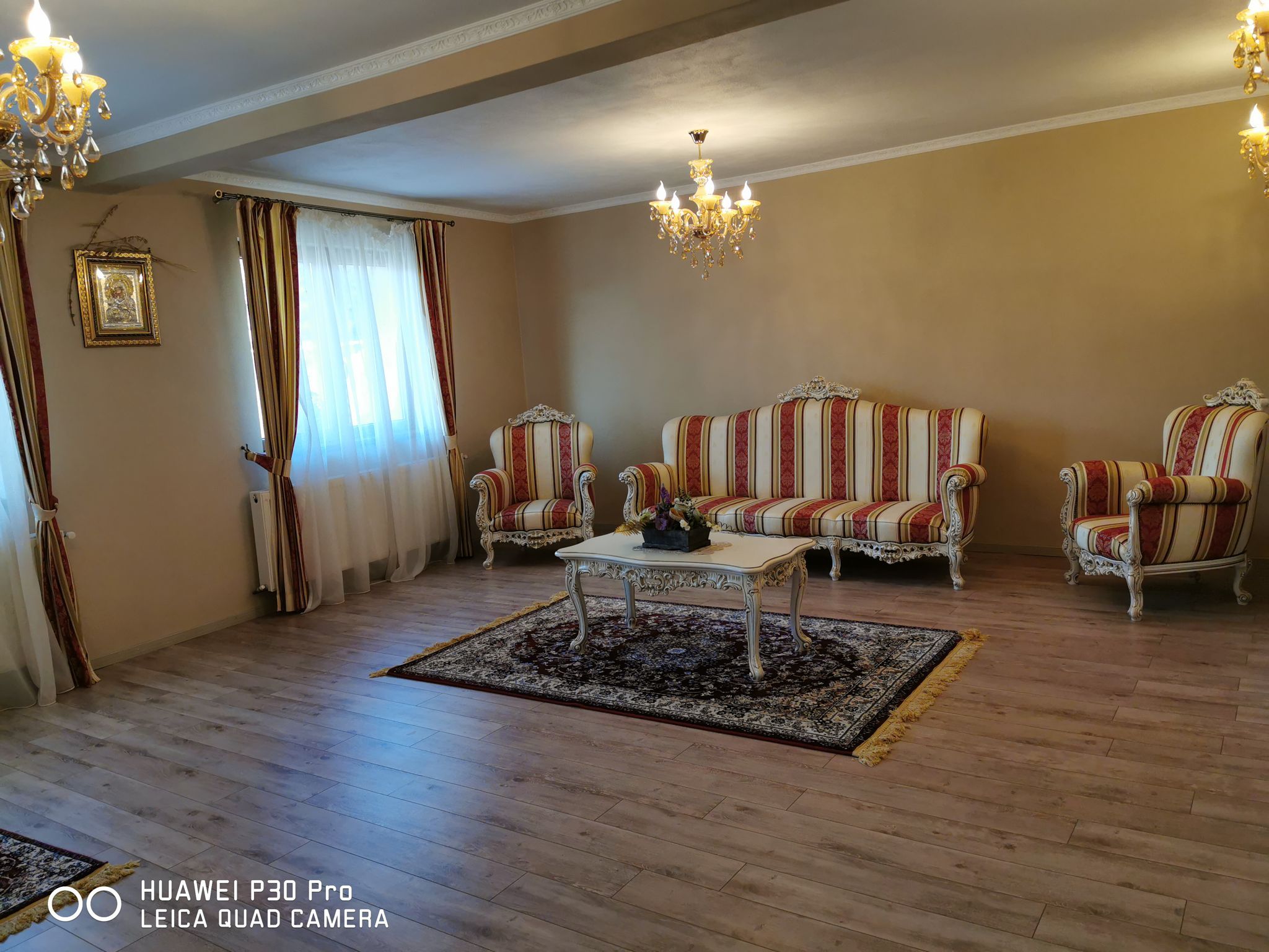 Ag EUROPA vinde casa NOUA 350mp în Odoreu cu 6 cam teren 9ari. — fotografia 4