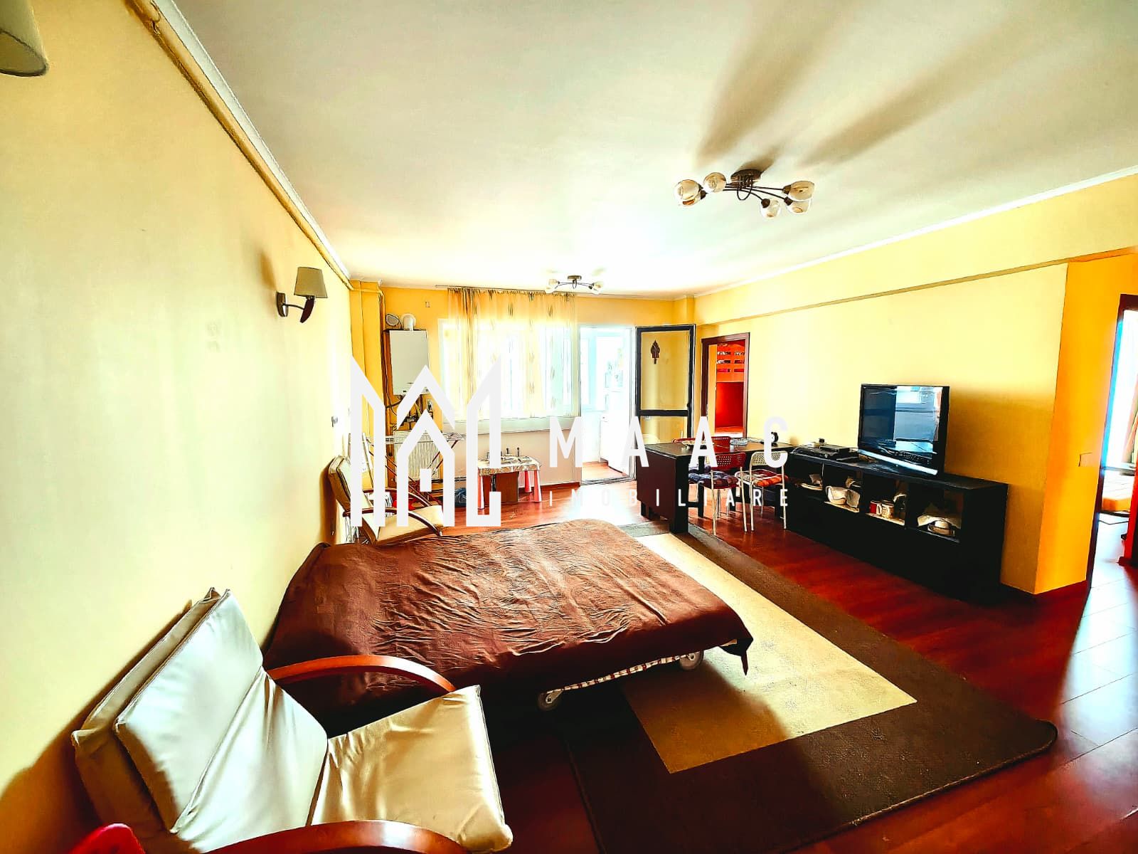 Apartament 3 camere I 65 mp I Balcon I Doamna Stanca