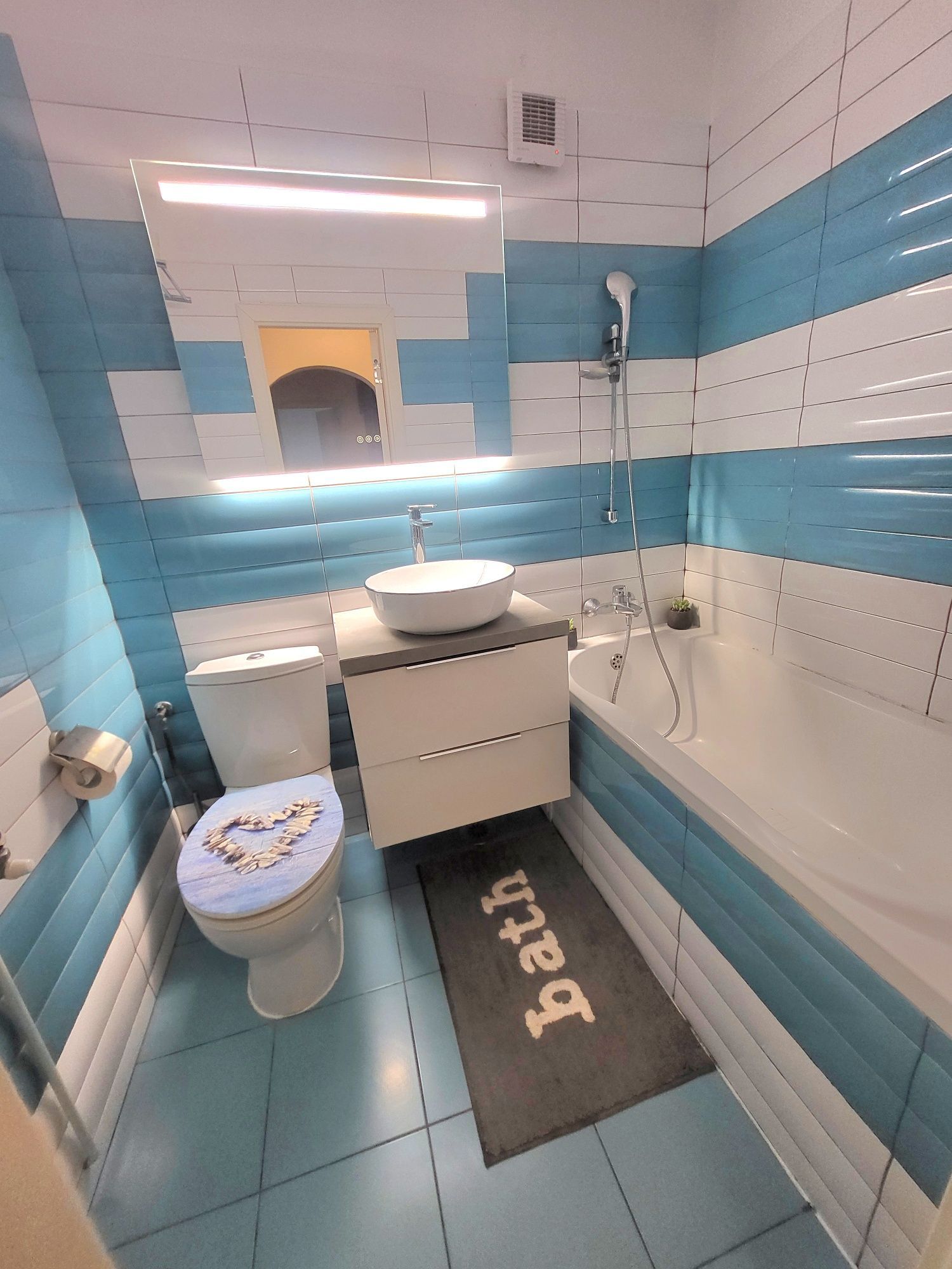 Direct proprietar vand apartament 4 camere București — fotografia 3