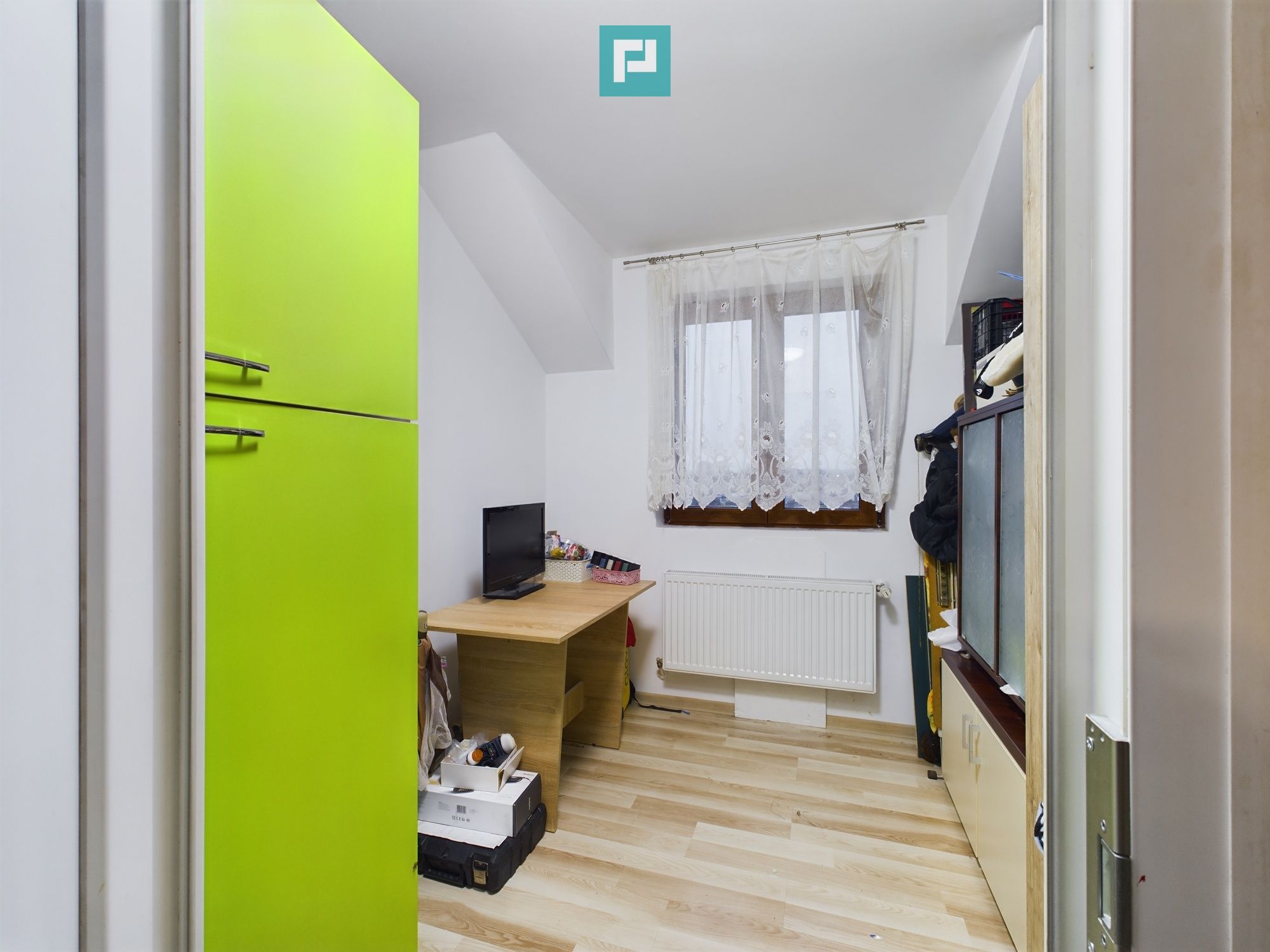 Apartament cu 2 camere pe 2 niveluri în Dumbrăvița — fotografia 3