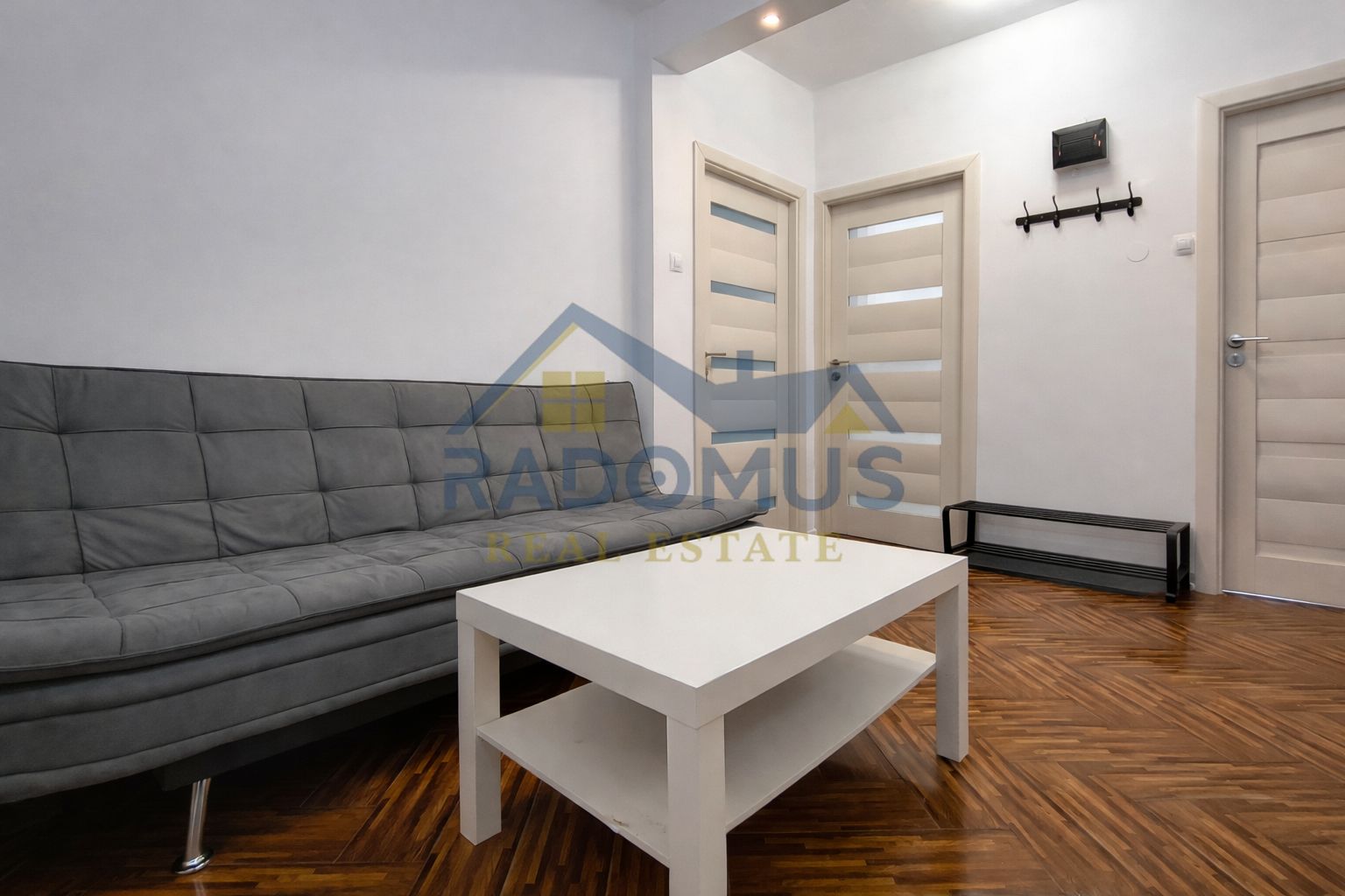 Apartament 2 camere de închiriat – Strada Mândra | 450 €/lună — fotografia 5