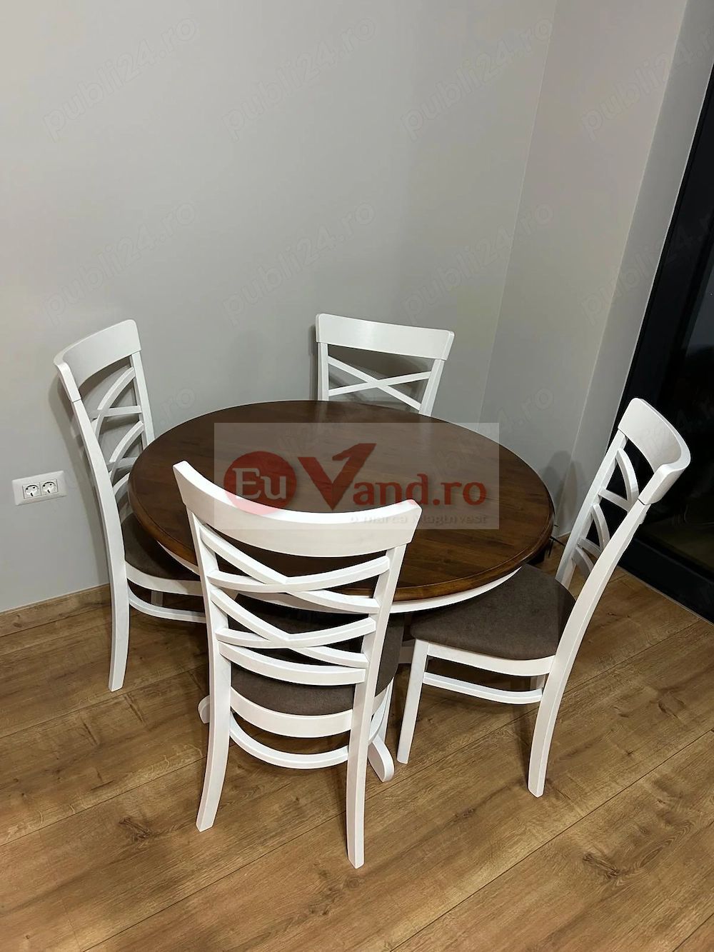 De inchiriat apart. 2 camere, cu loc de  parcare, Complex Flamingo,  650 E — fotografia 5