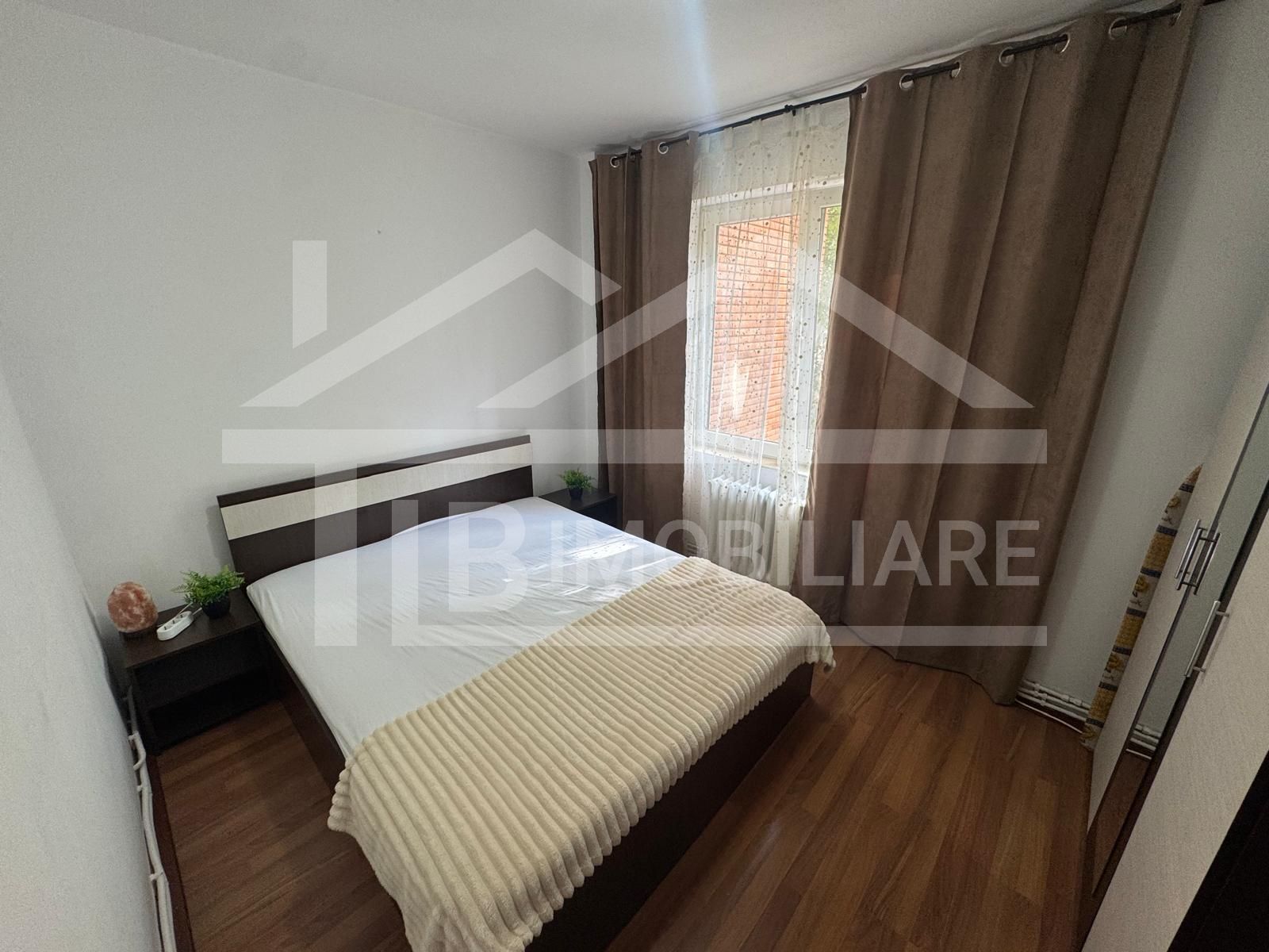 Apartament cu 2 camere,Pet friendly, decomandat,  50mp, zona Corina — fotografia 4