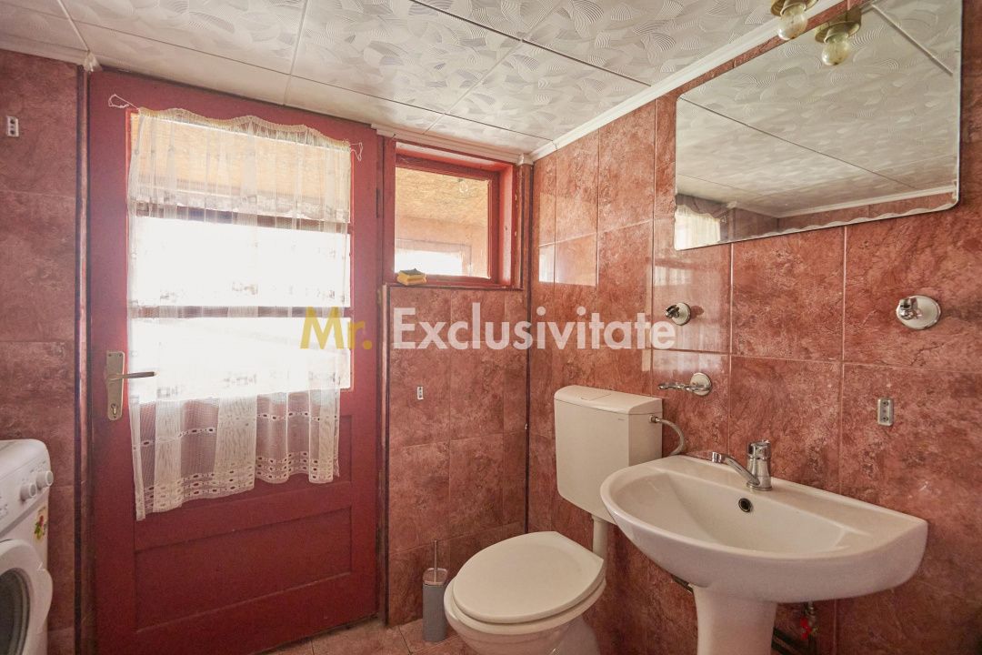 Casa individuala  Leresti la strada principala+ teren 831 mp, utilitati complete — fotografia 11