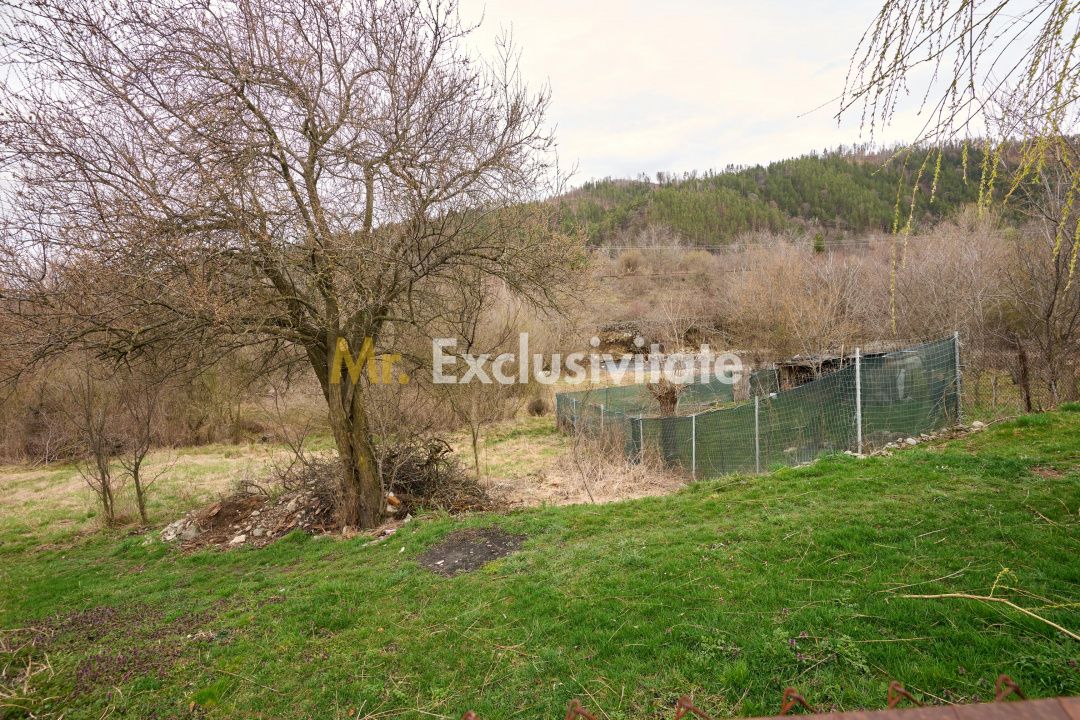 Casa individuala  Leresti la strada principala+ teren 831 mp, utilitati complete — fotografia 15