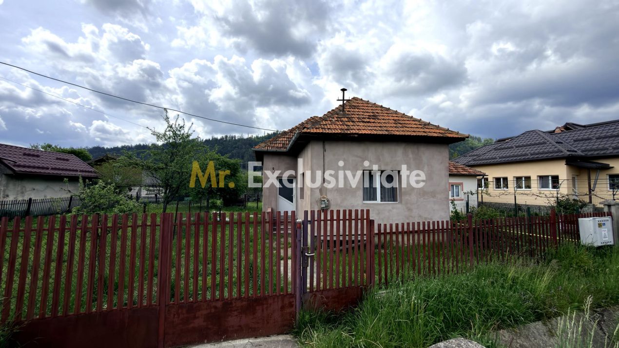 Casa individuala  Leresti la strada principala+ teren 831 mp, utilitati complete — fotografia 17