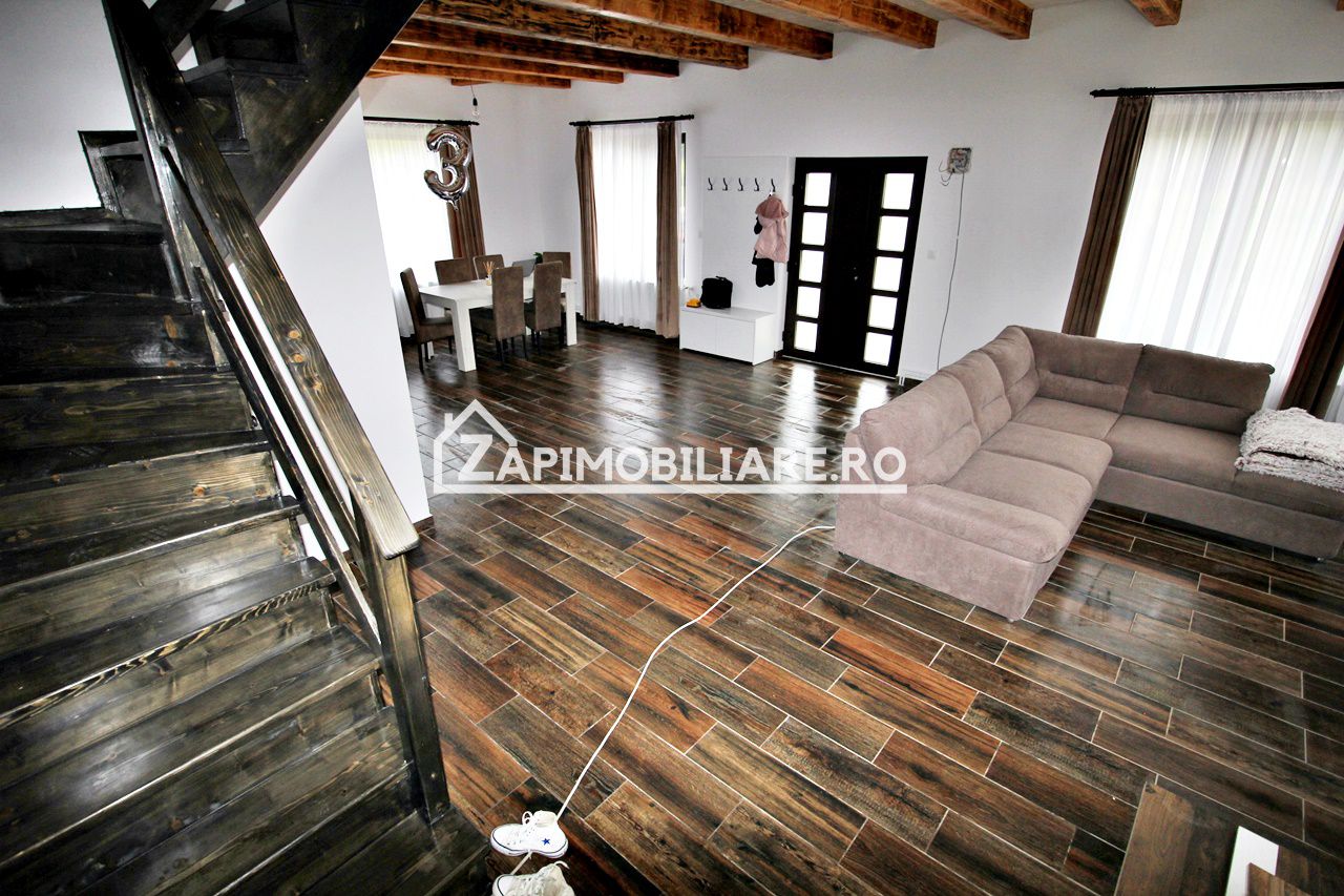 Casa de vacanță 4 camere la cheie,500mp teren,Câmpul Cetății — fotografia 13