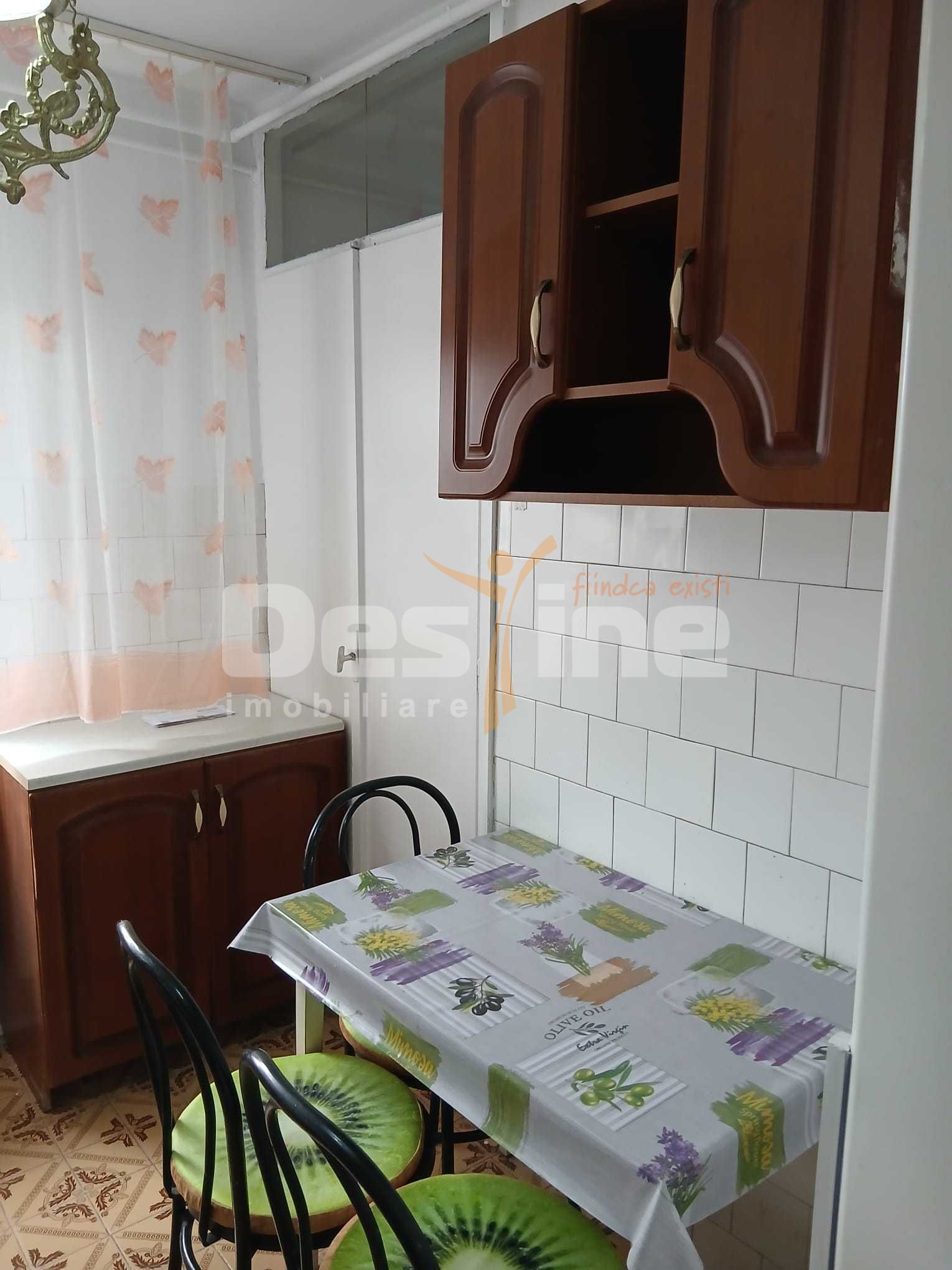 inchiriere apartament 2 camere — fotografia 6