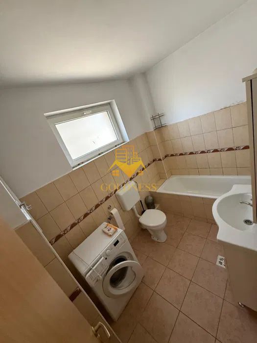 3 camere, 65 mp, cart. Dambul Rotund str. Lombului Zona Calea Baciului — fotografia 6