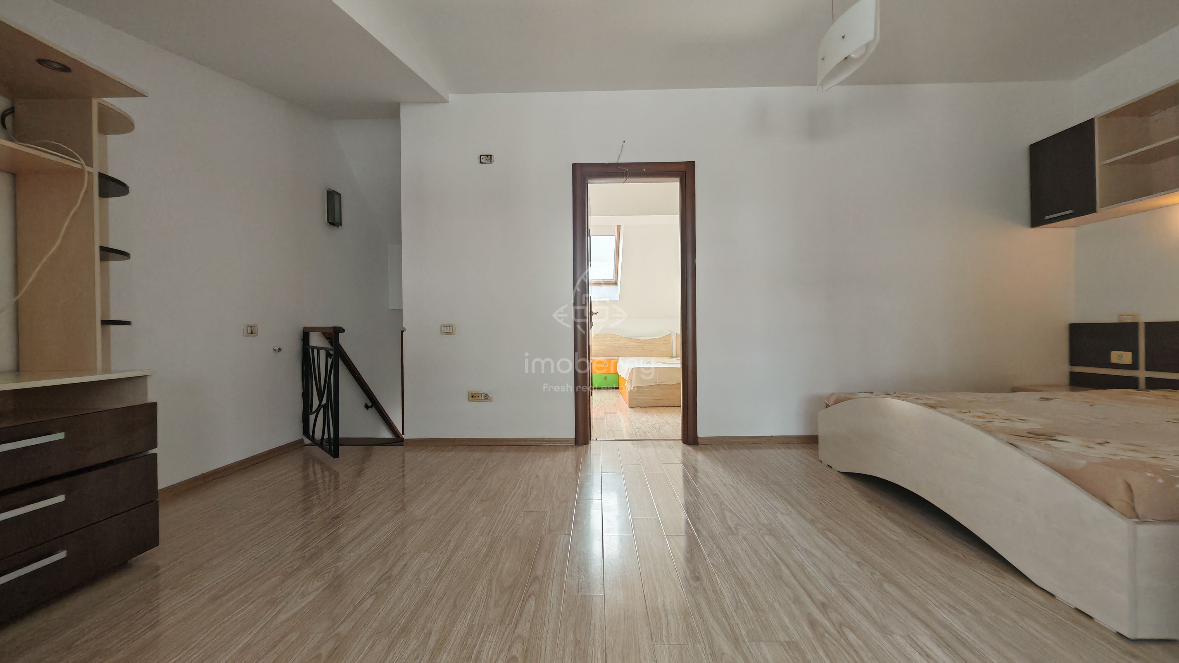 Vanzare apartament duplex Navodari, Constanta, 300-400m la plaja — fotografia 12