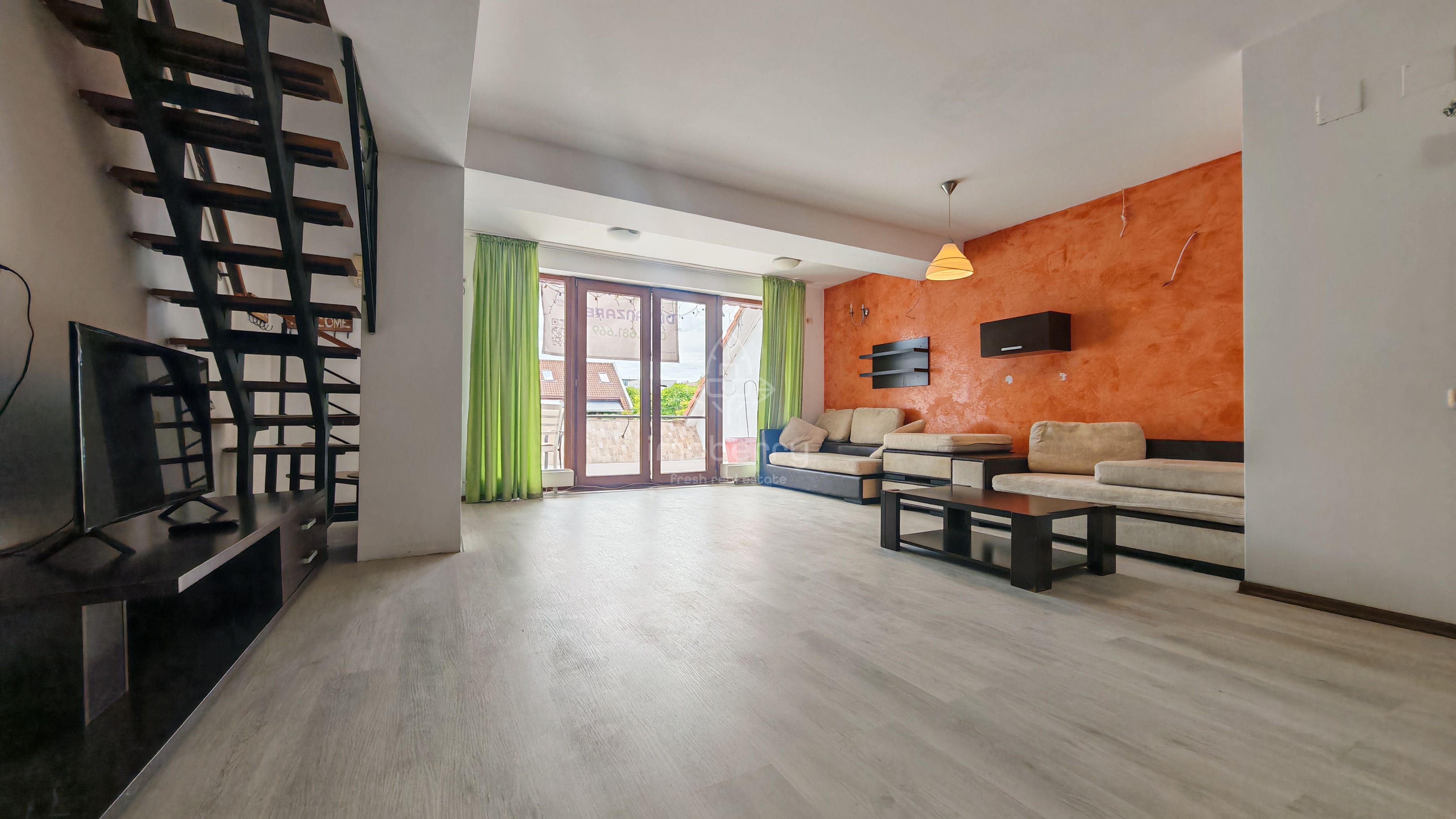 Vanzare apartament duplex Navodari, Constanta, 300-400m la plaja — fotografia 3