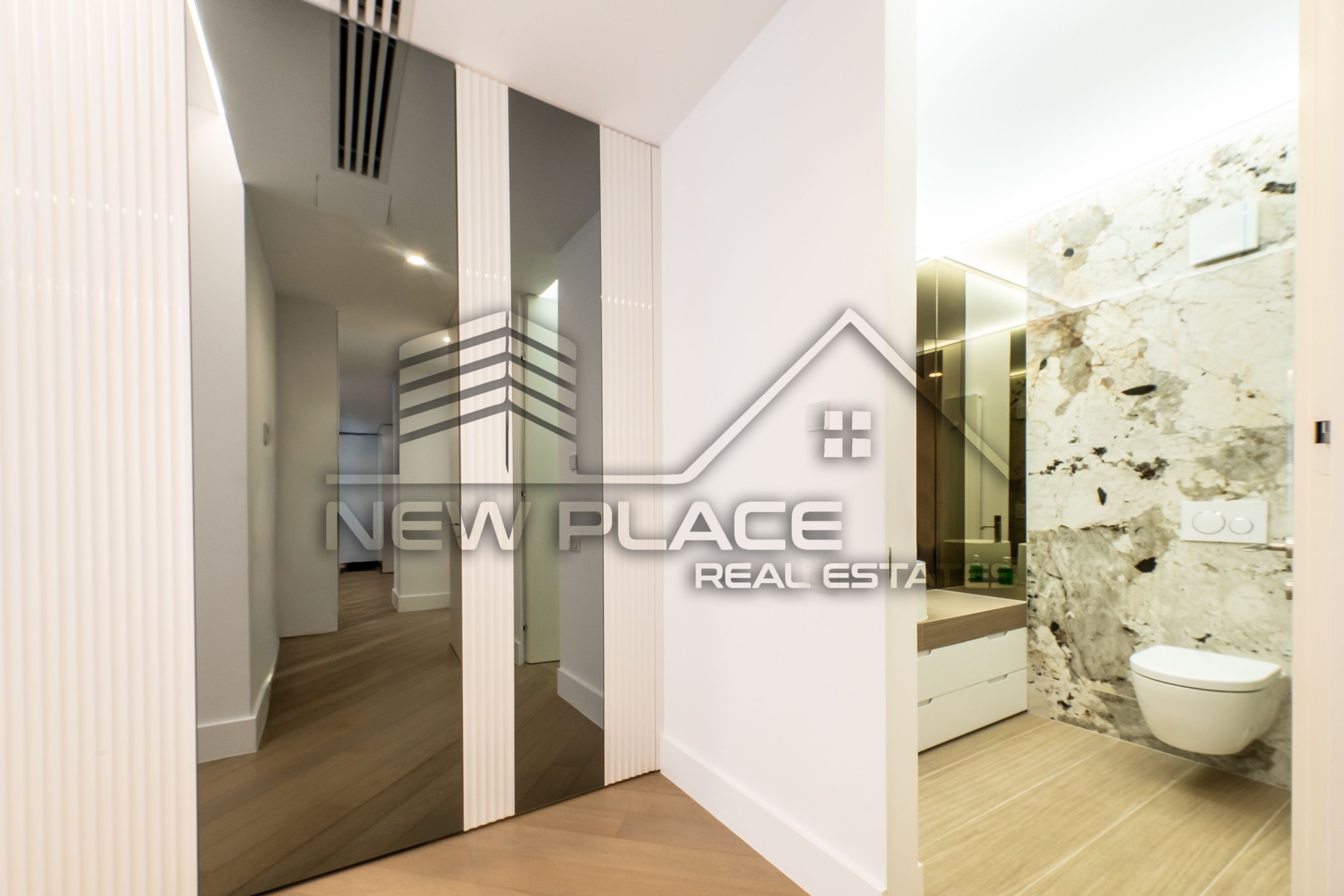 CORTINA 126 | Apartament exclusivist | Terasa 26 mp | View liber | ULTRA LUX — fotografia 15