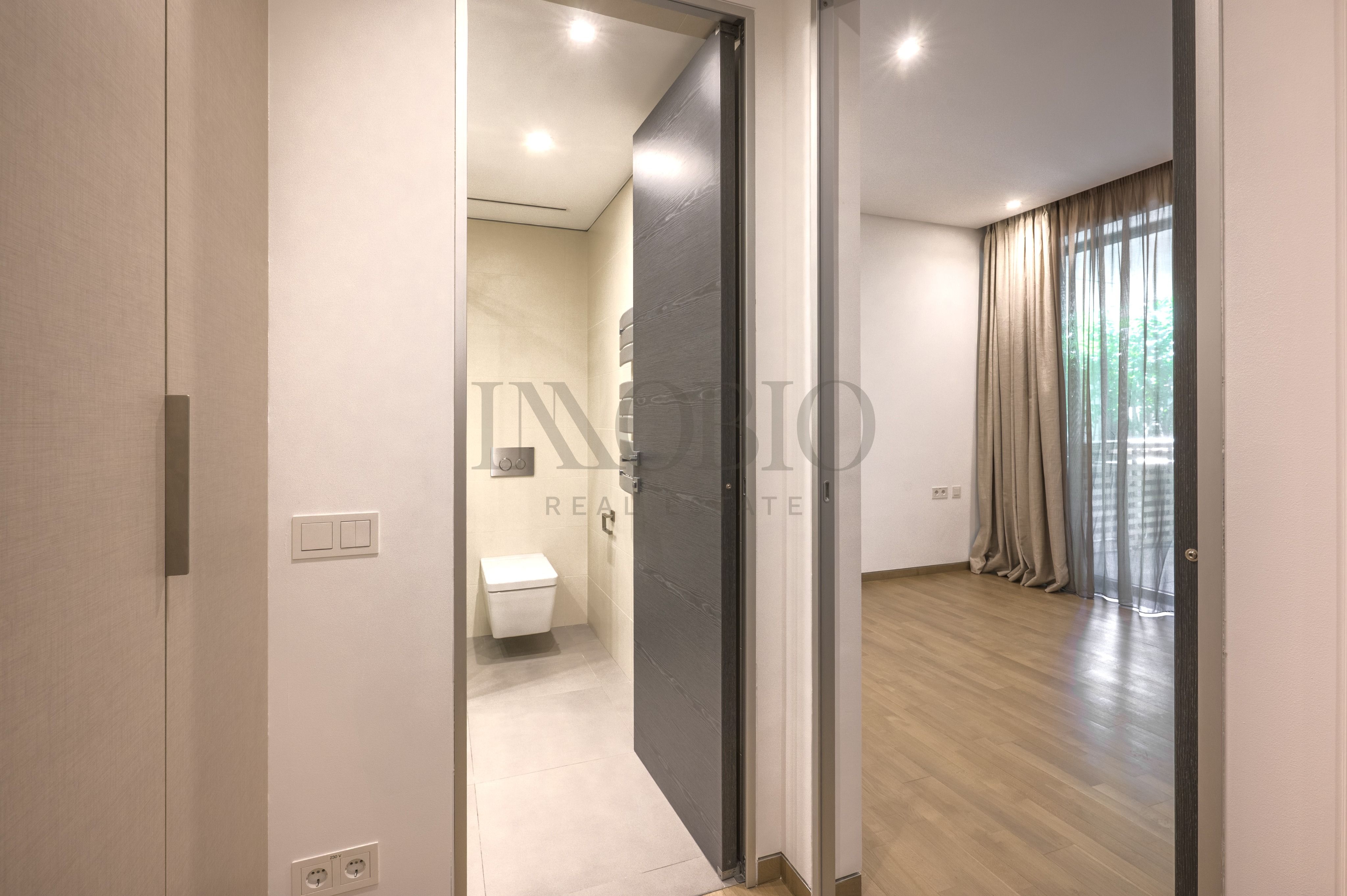 Apartament 3 camere cu terasă și parcare inclusă — fotografia 13