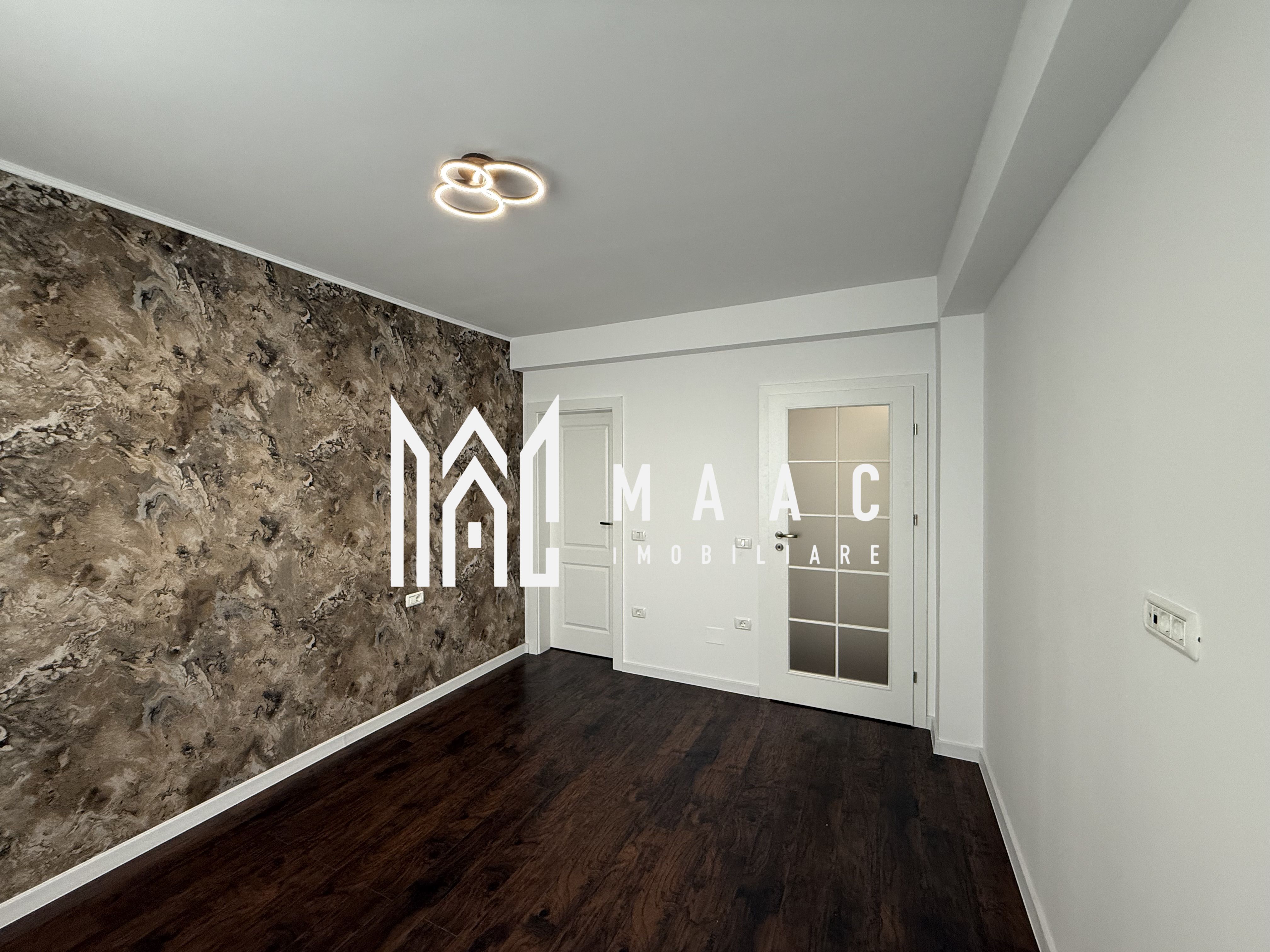 Apartament 3 camere | 150 MP | Balcon | La cheie | 2 Parcari — fotografia 3