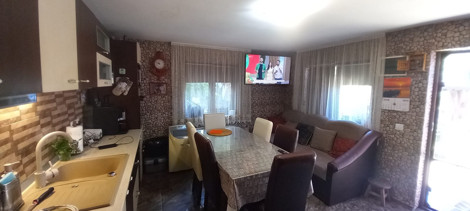 Casă de vânzare – 11 km de Zalău – complet renovată, mobilată și utilată, gata de mutare! — fotografia 3