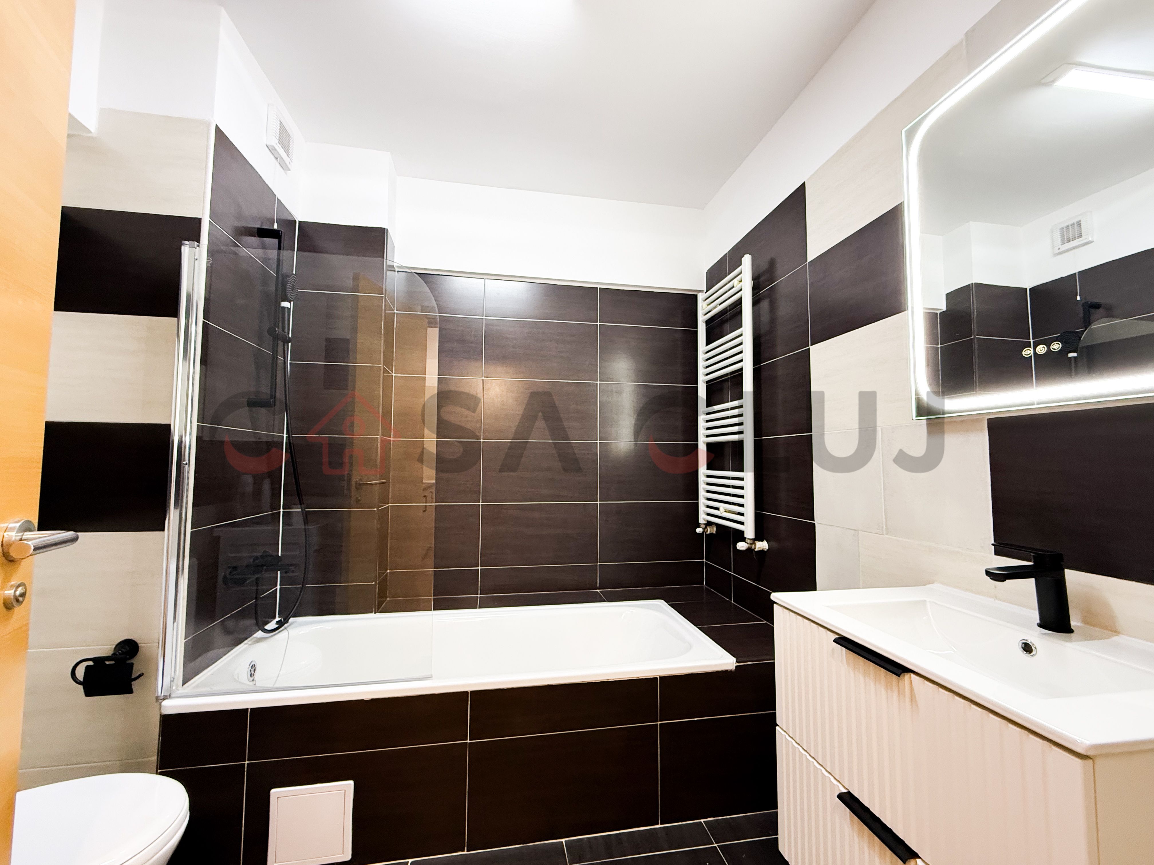 Apartament 2 camere | Etaj 1 | Iulius Mall | Parcare — fotografia 4